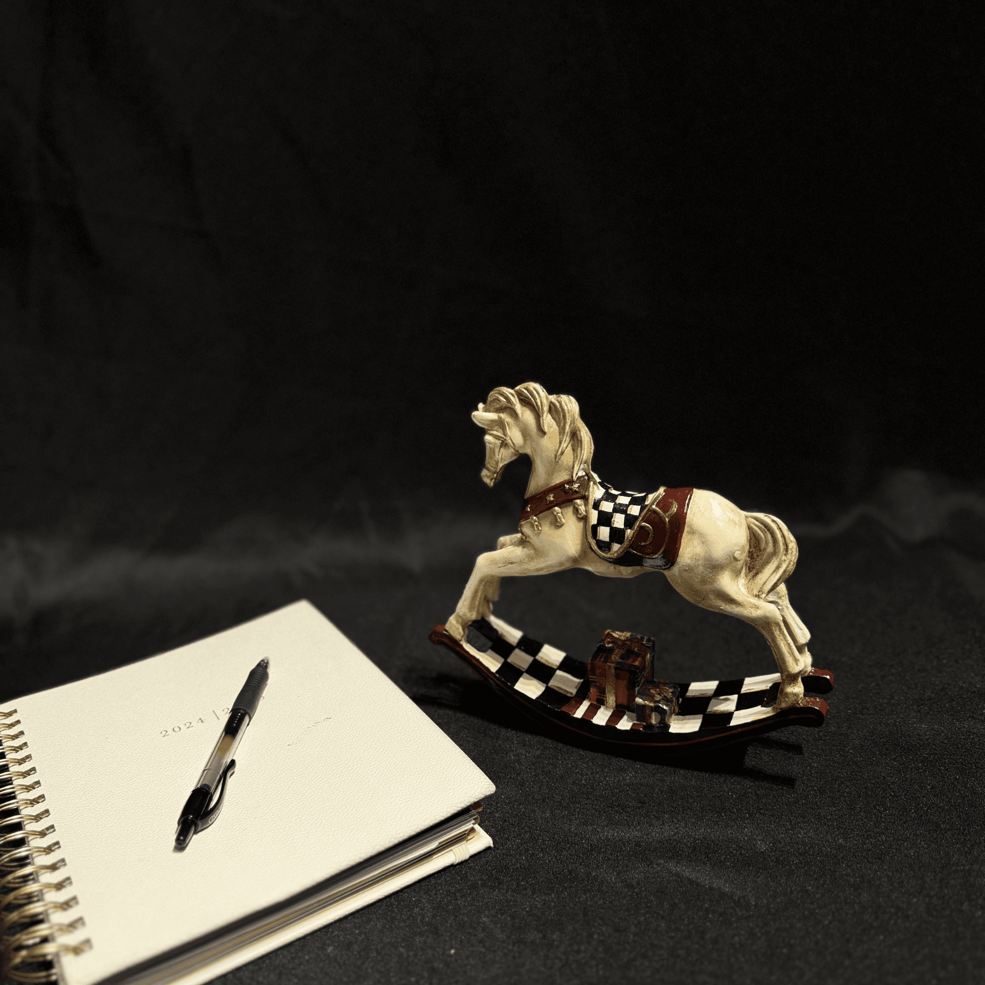 Handcrafted Decorative Rocking Horse Figurine – Elegant Checkered and Gift Accent Design