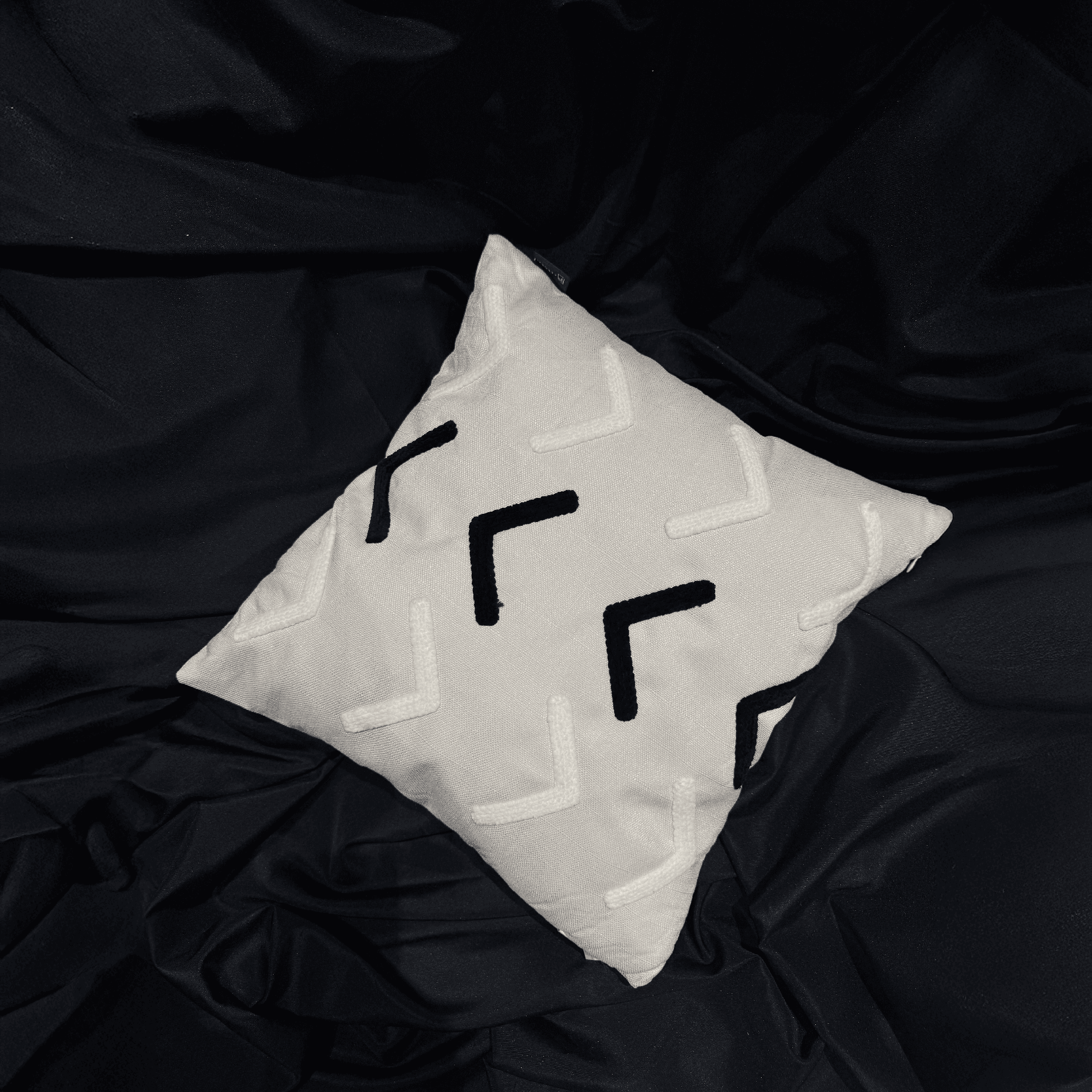 Ferozzi NK 1190 Pillow Cushion - Hand Made