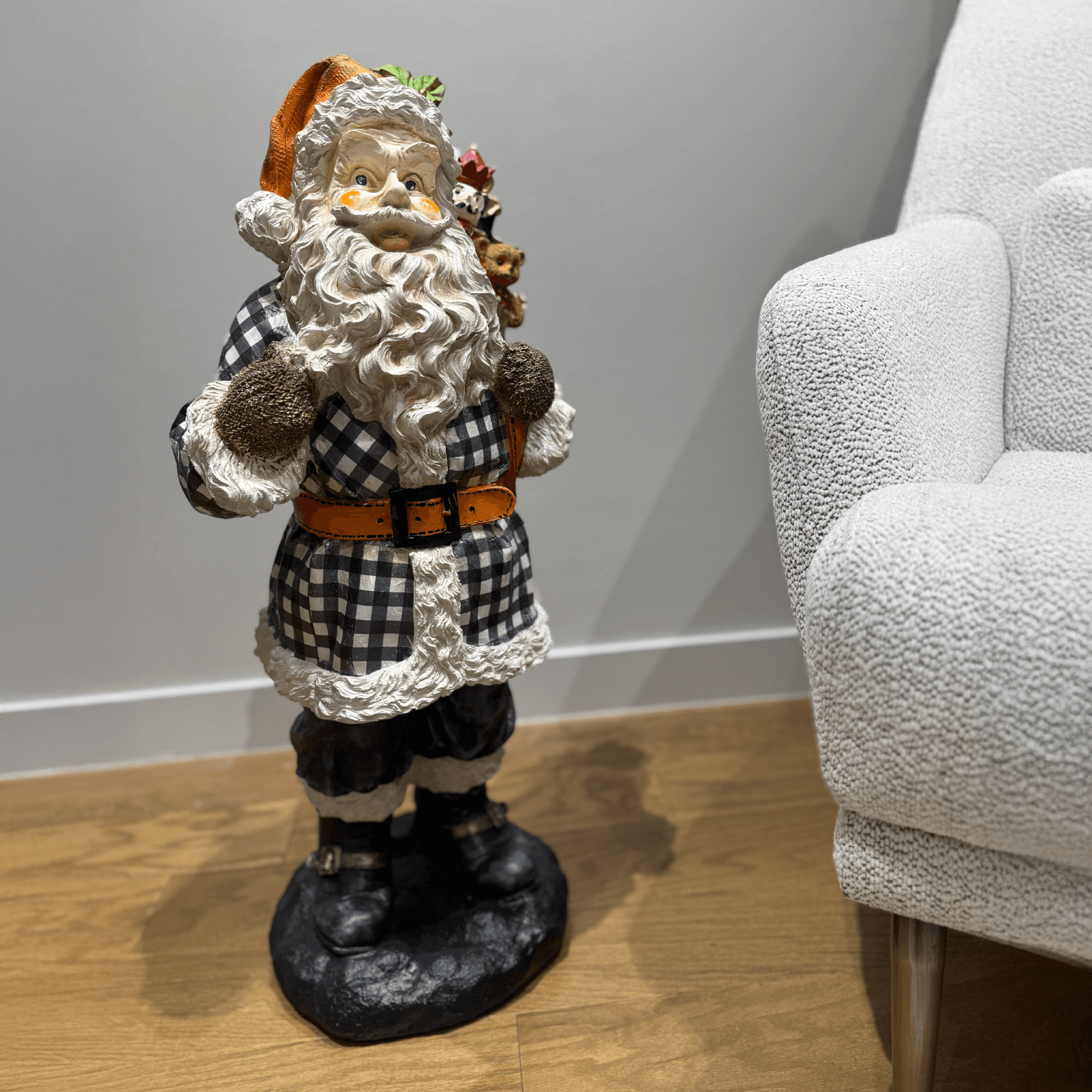 Festive Artisan Santa - Statues (Handmade)