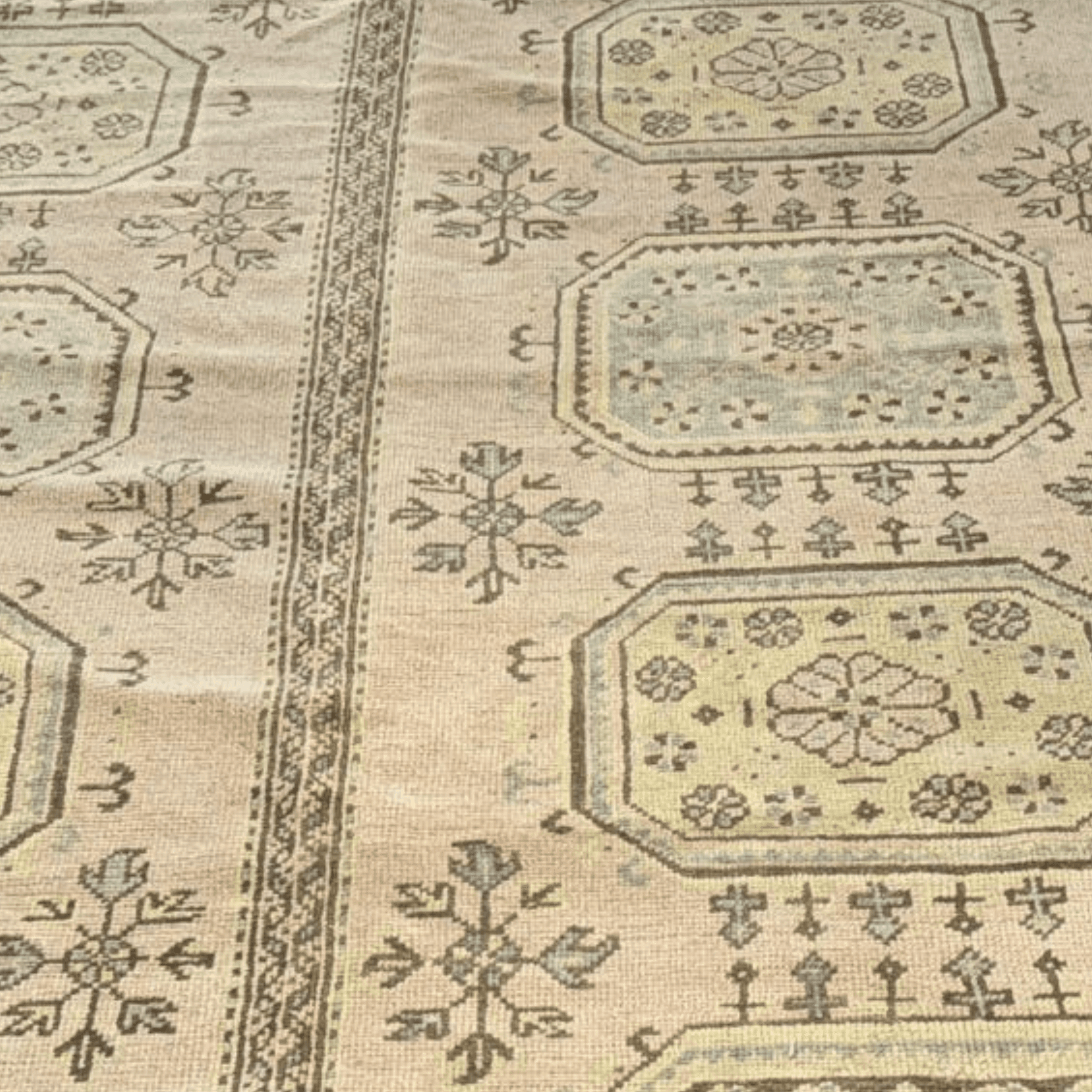 Vintage Turkish Handmade Wool Rug – Organic Dyed – Over 50 Years Old – 7'9 x 12'1