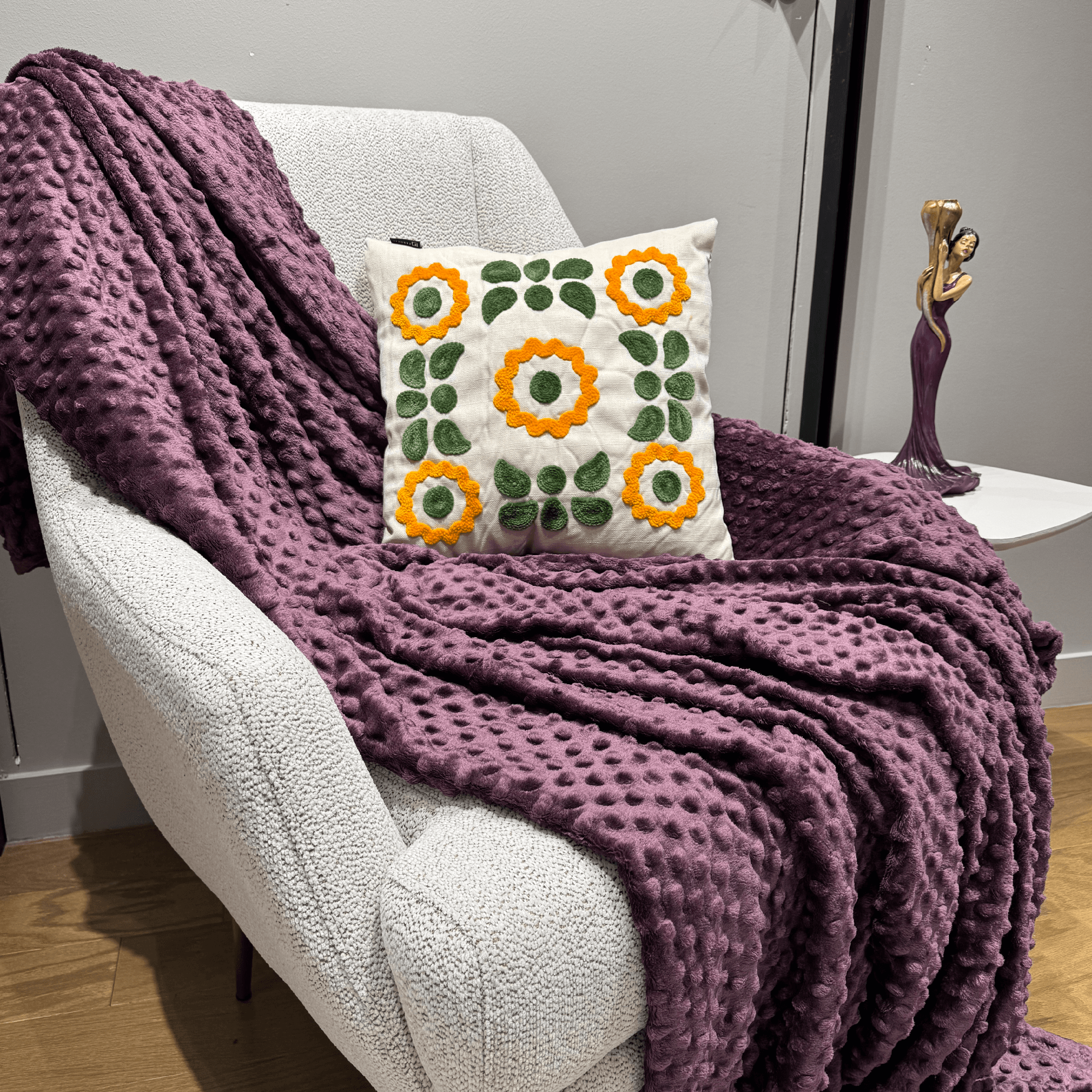 Ferozzi NK 1670 Pillow Cushion - Hand Made