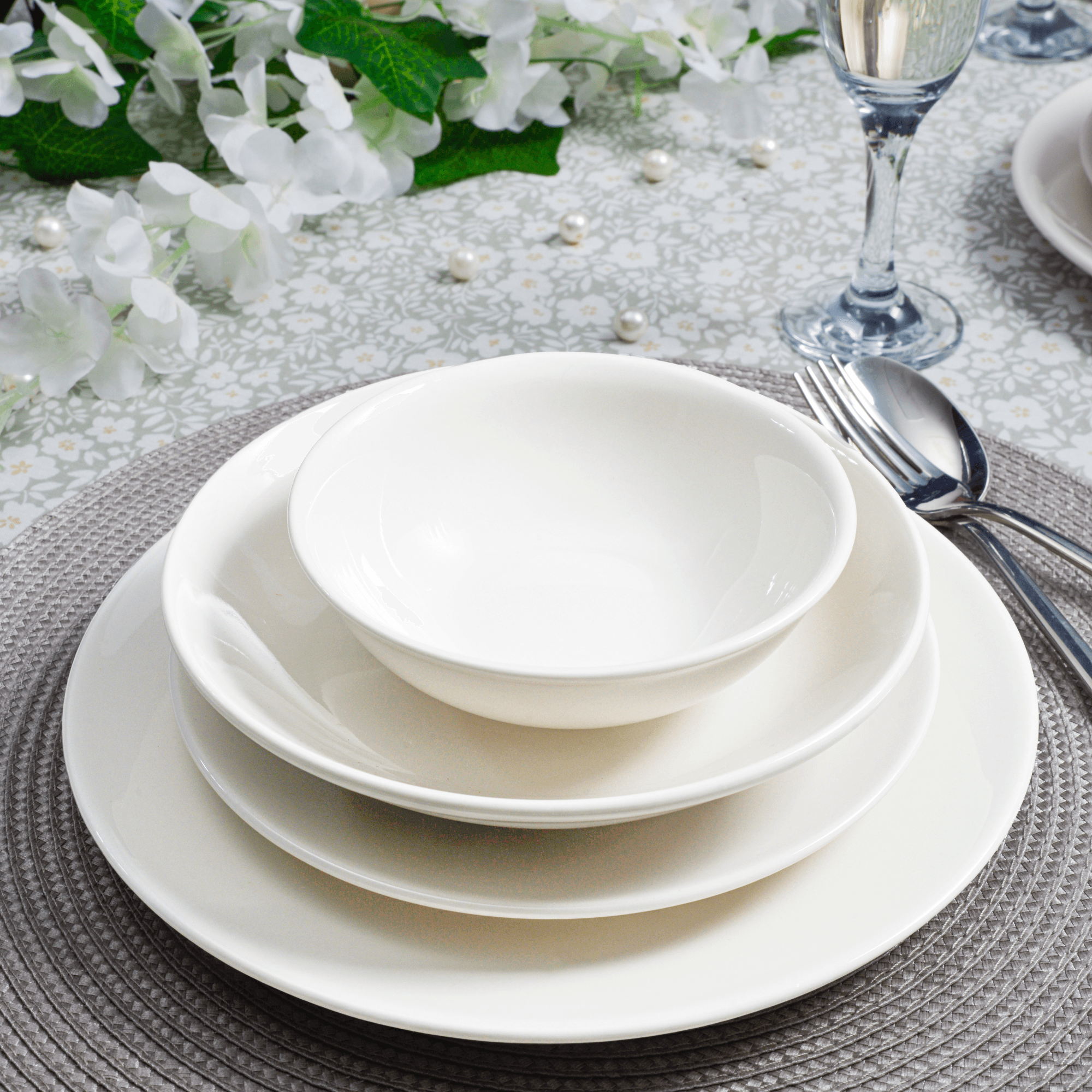 Deniz 28-Piece  Plain Dinner Set