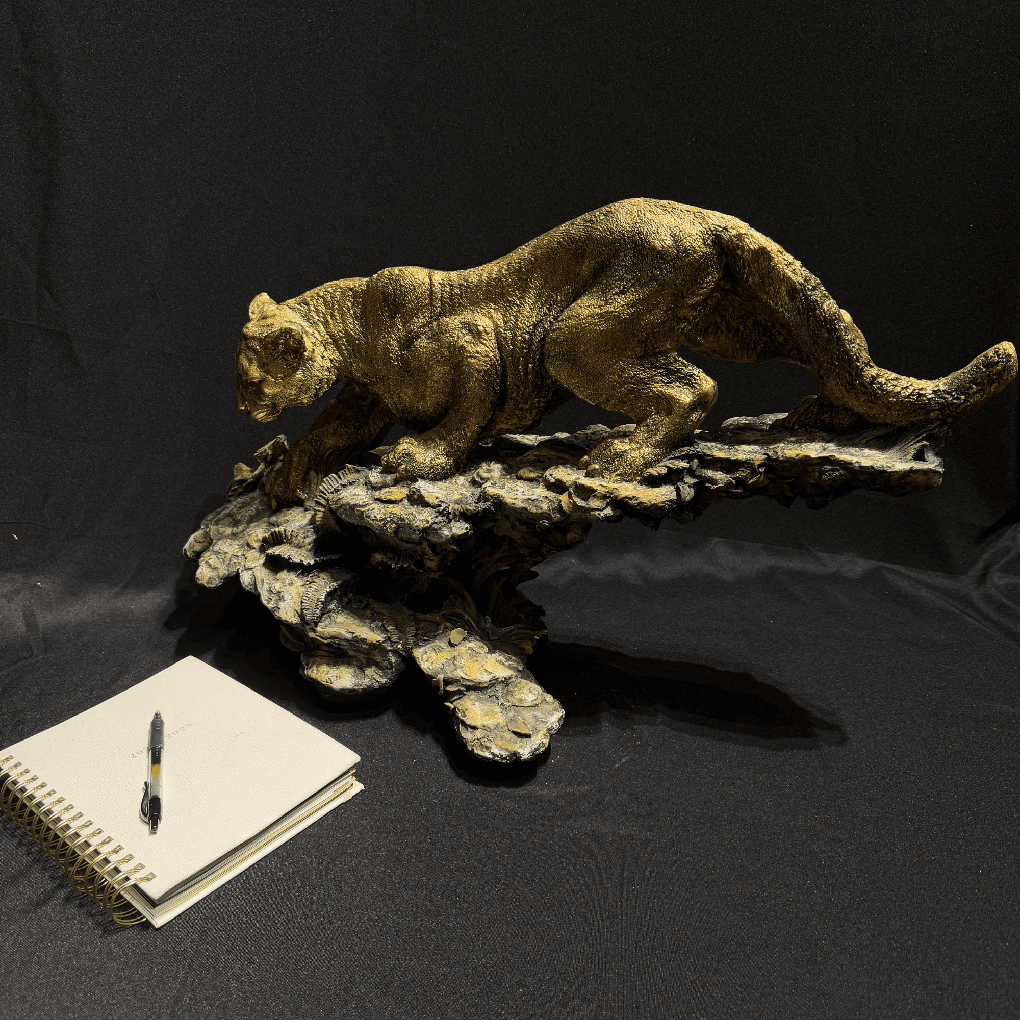 Golden Panther Sculpture – Decorative Animal Figurine Handmade