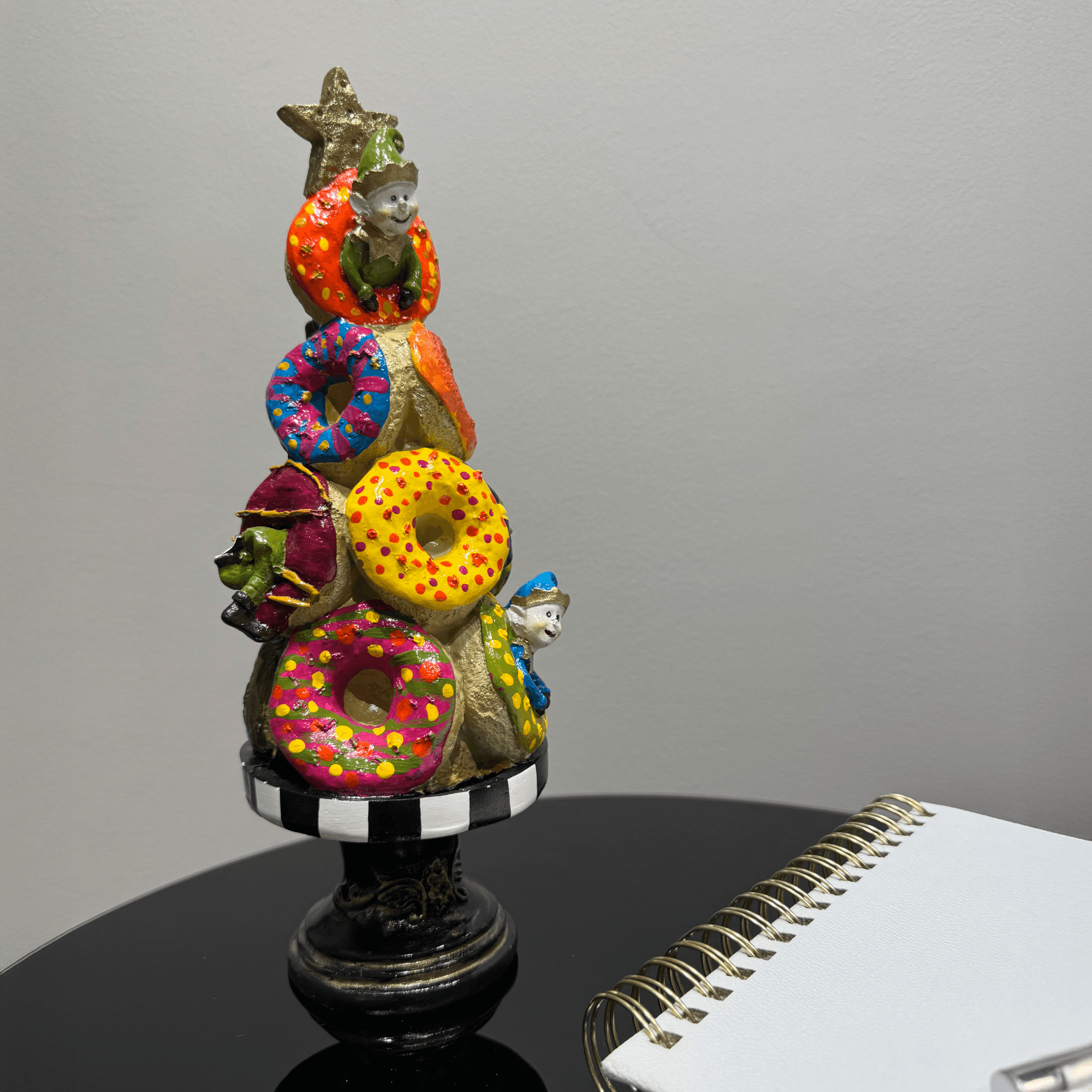 Donut Christmas Tree - Statues (Handmade)