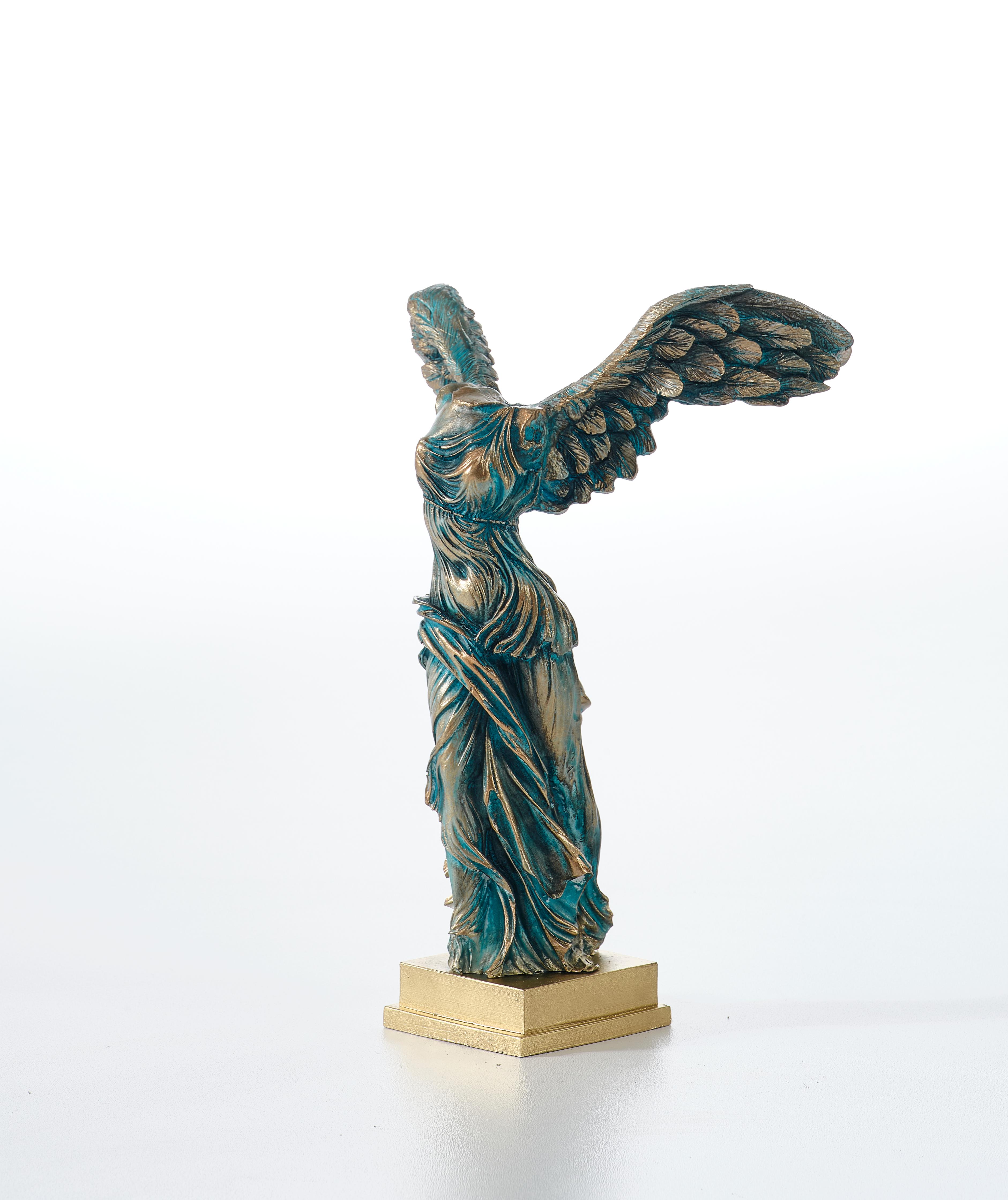 Ferozzi Anonymous Winged Fairy Sculpture - Statue (Handmade)