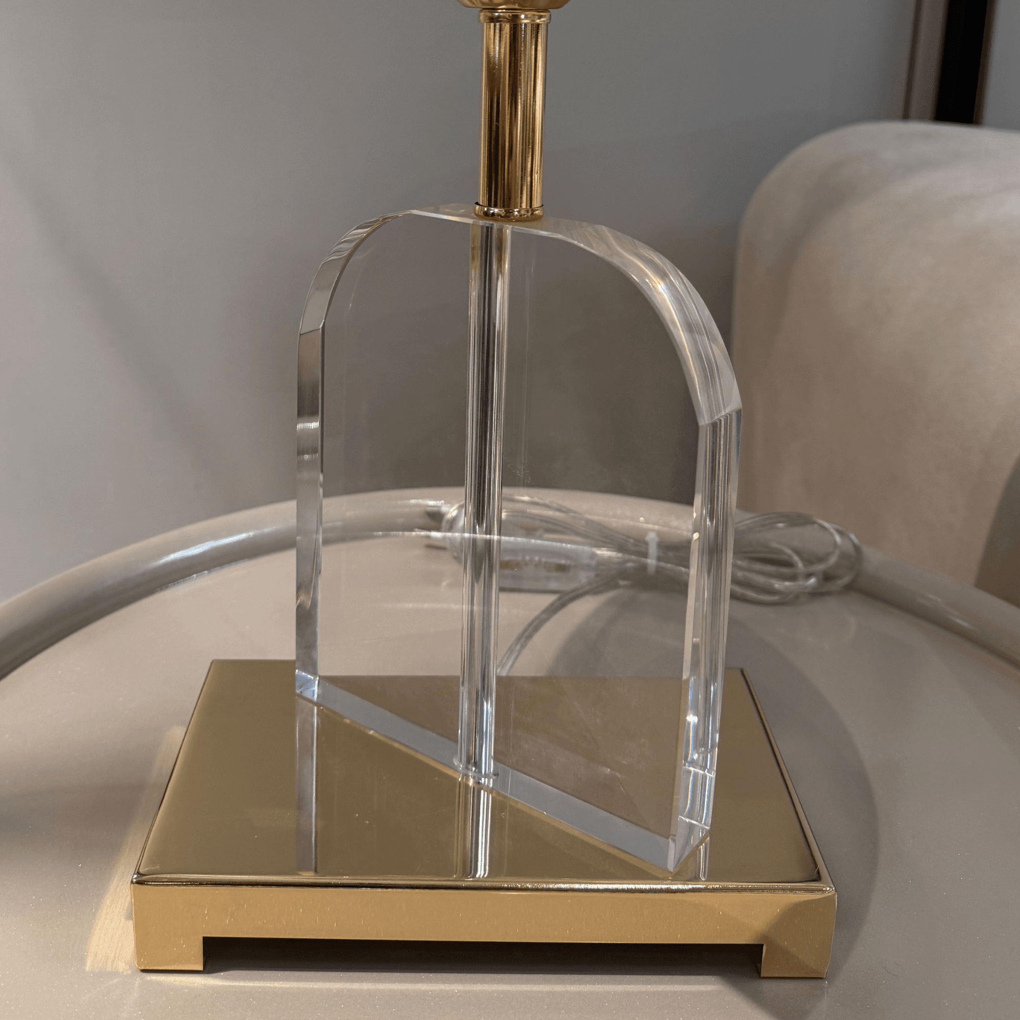 Ferozzi Gold & Crystal Arch Table Lamp – Handcrafted Modern Elegance