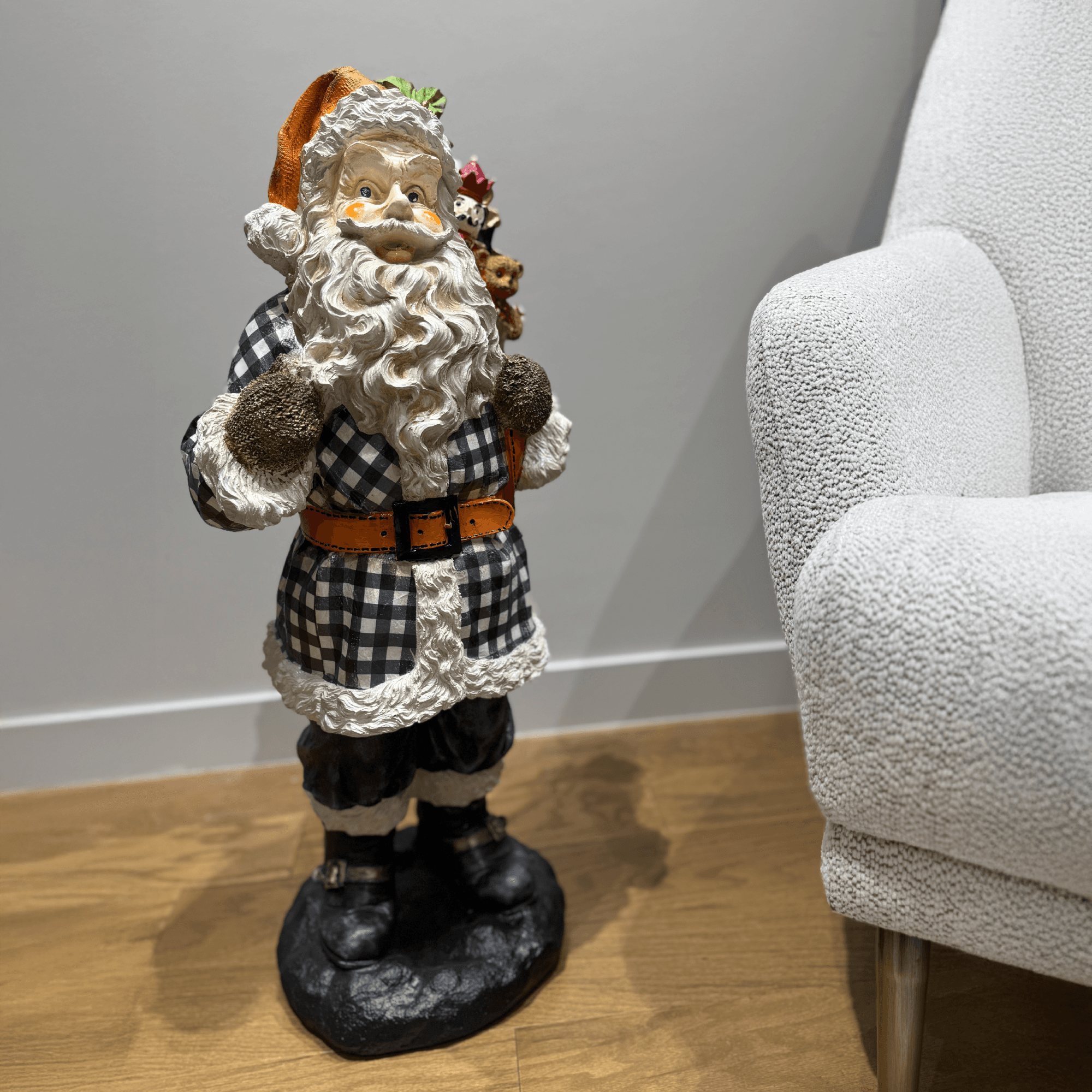 Festive Artisan Santa - Statues (Handmade)