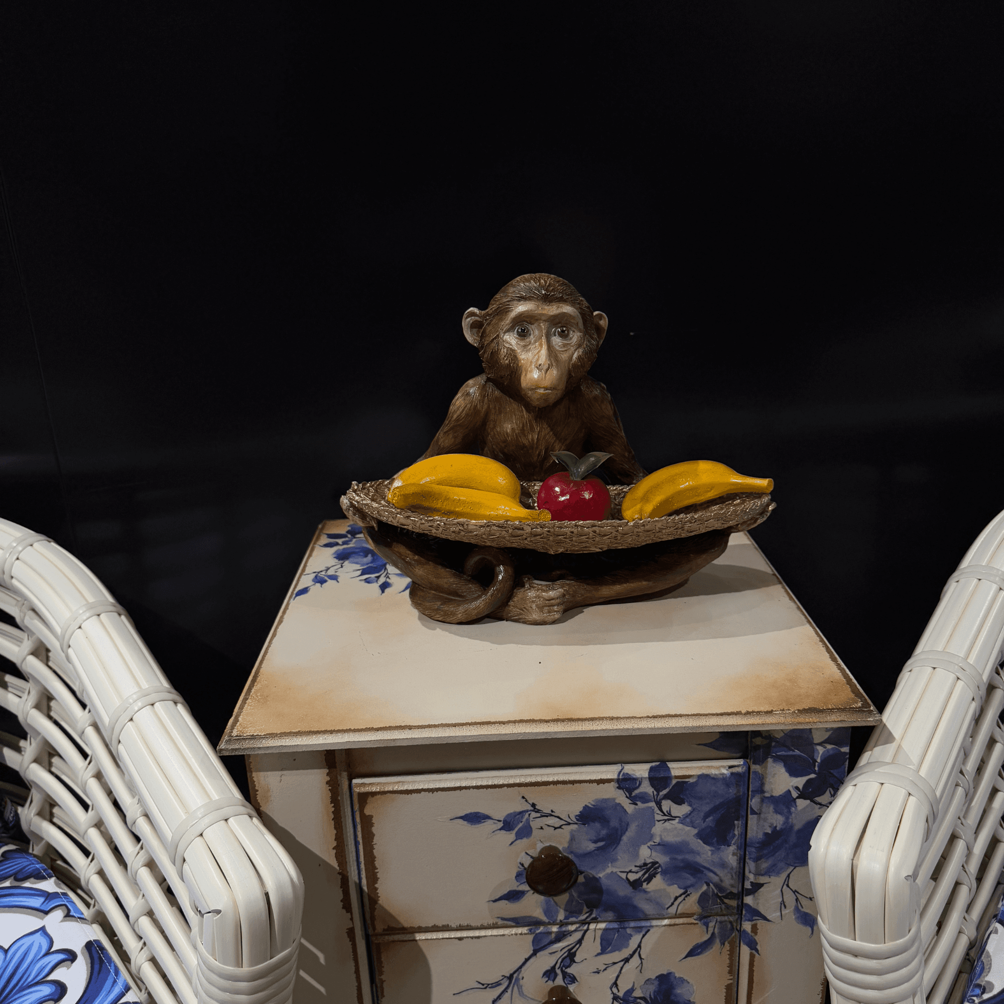 Monkey Fruit Tray – Handmade Decorative Banana and Apple Holder