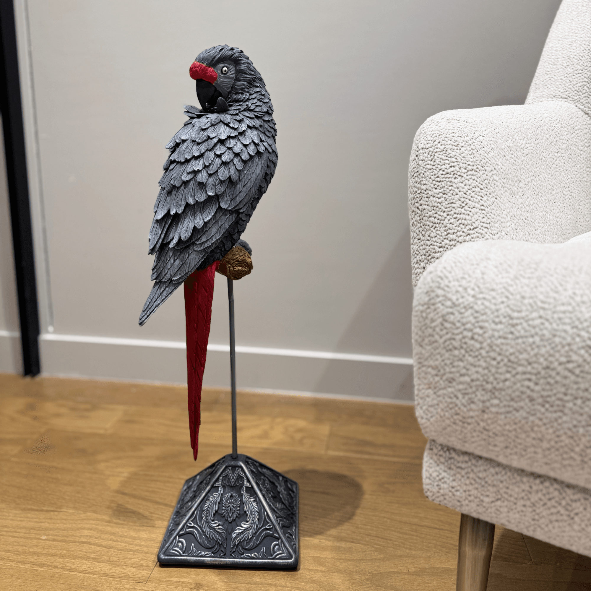 Elegant Parrot Statues with Handmade Details – Decorative Sculpture Set for Home or Office (Two-Piece Set)