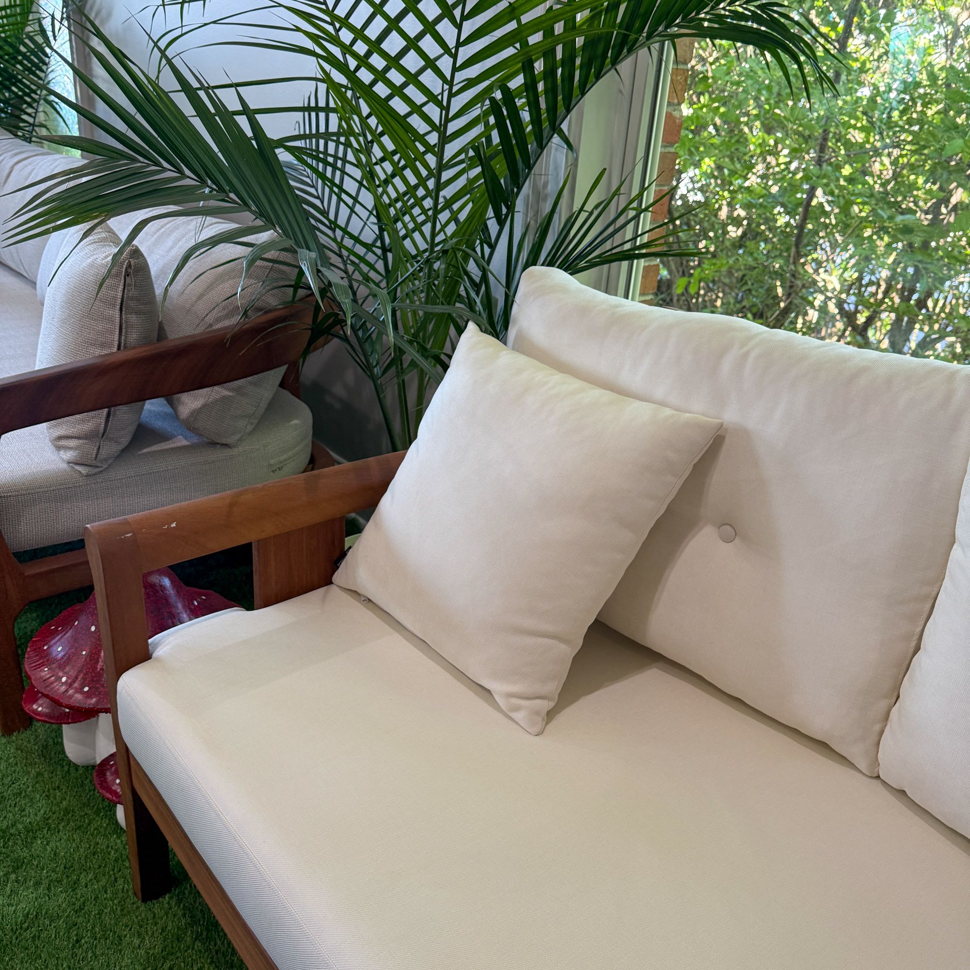 White Wooden Garden Patio 3+1+1 Sofa and Table Set