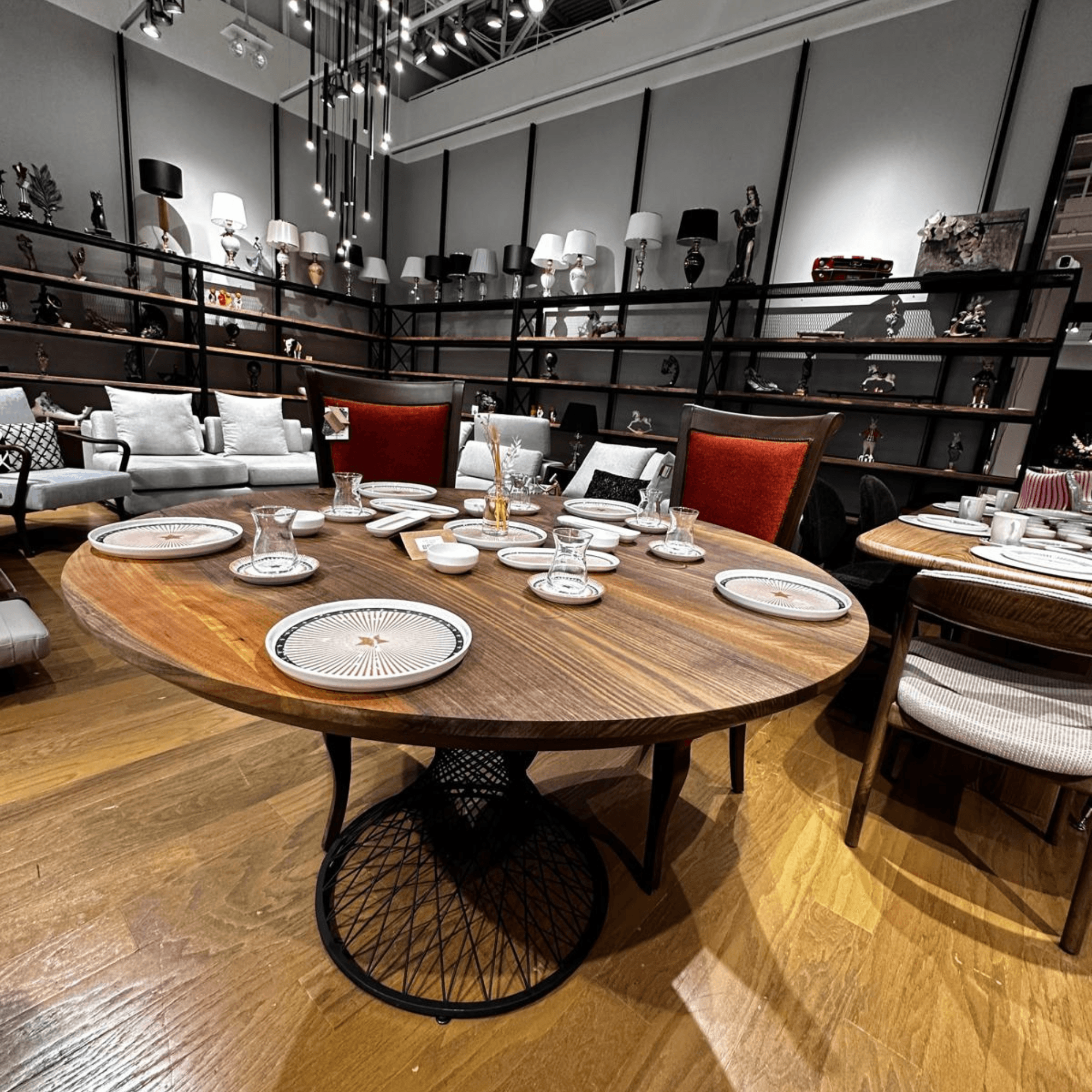 Ferozzi Atlanta Round Dining Table – Walnut Top with Black Metal Base