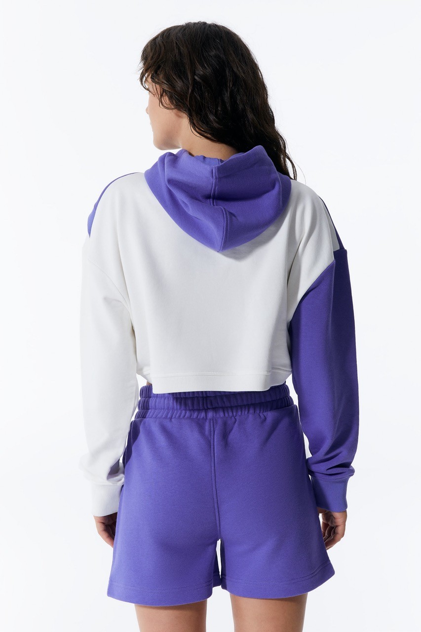 Lila-weißer Crop Hoodie für Frauen