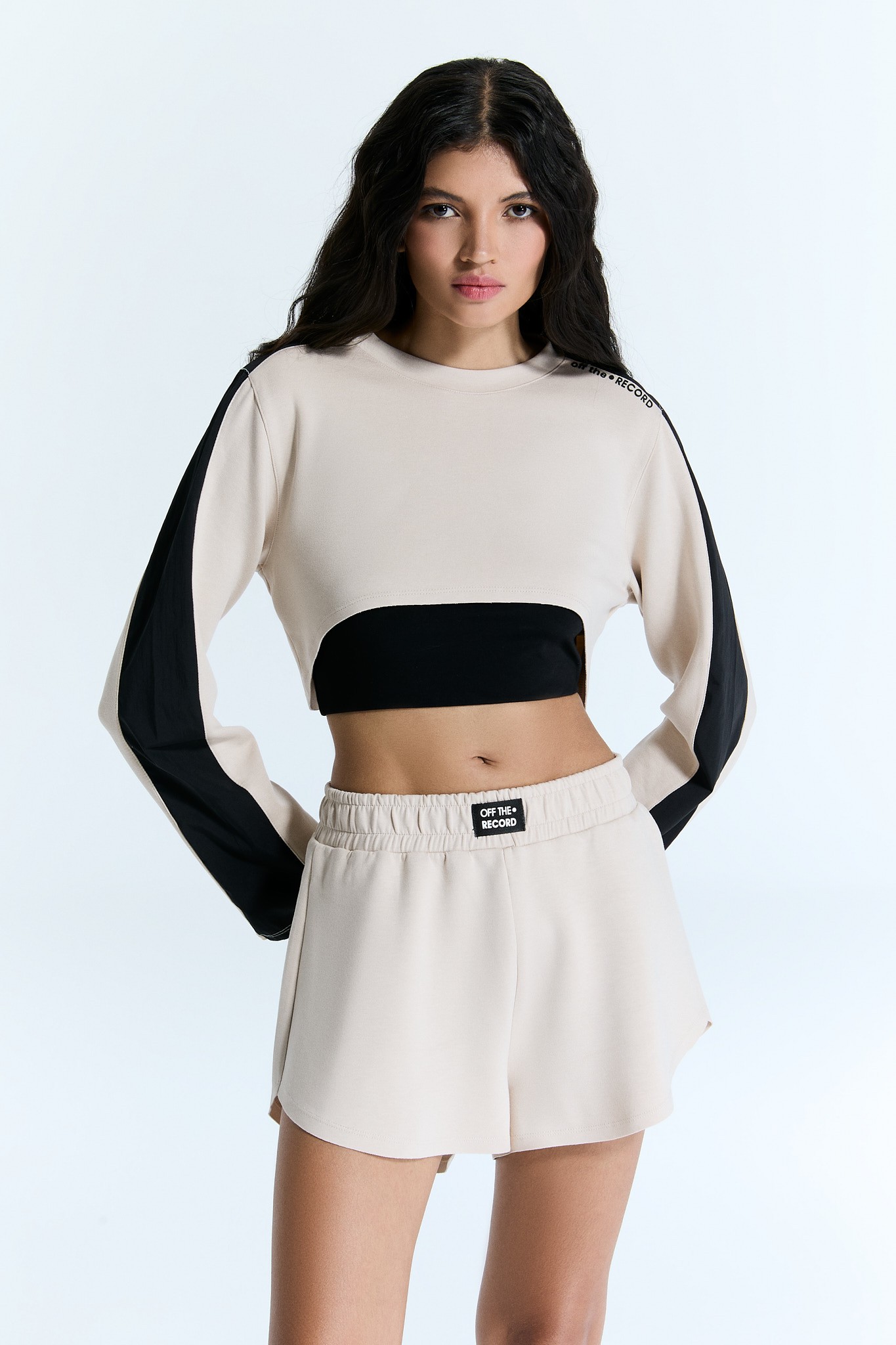 Kontrast Creme-Schwarz Damen Crop