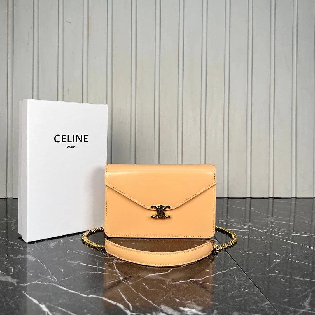 Margo Chain Clutch Bag - Beige