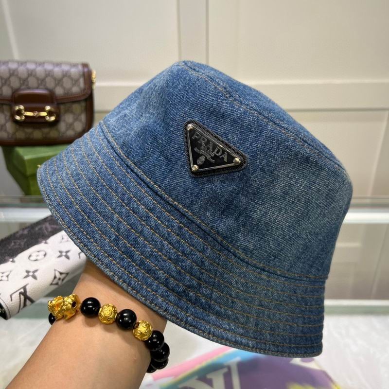 Bucket Hat