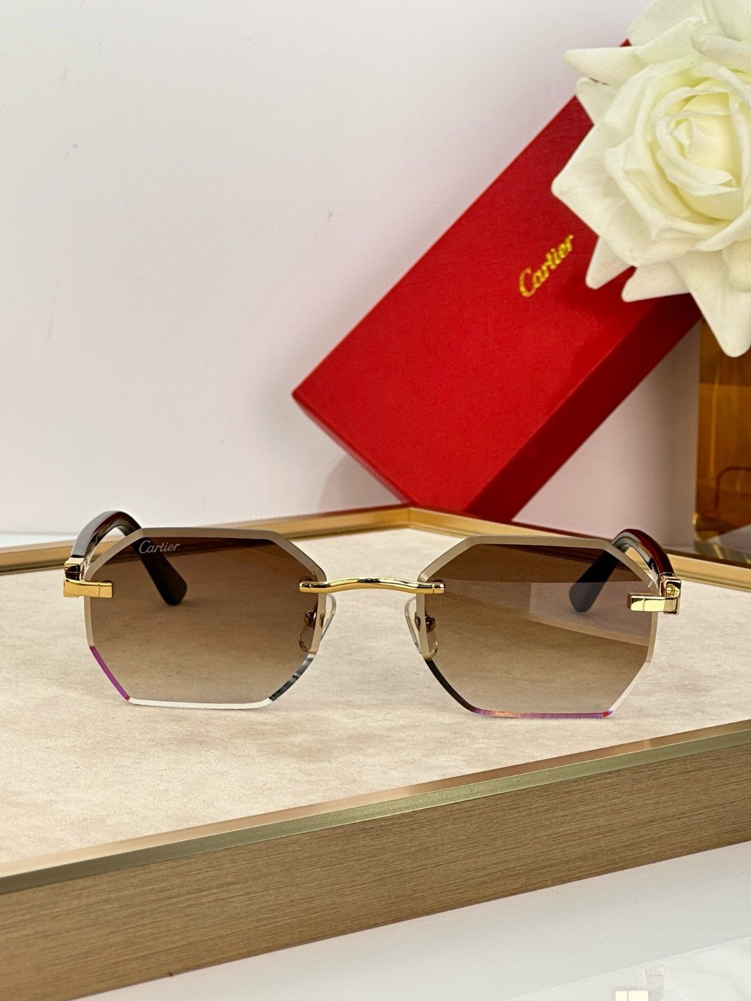 Women Sunglasses