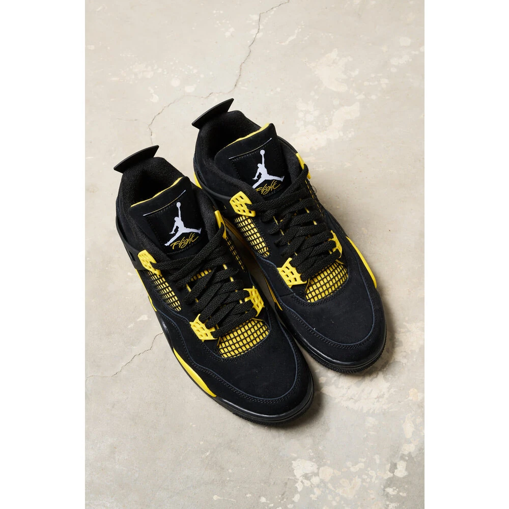 Air Jordan 4 Retro “Yellow Thunder”