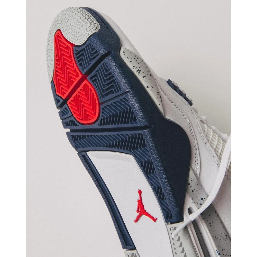 Air Jordan 4 Retro "Midnight Navy"