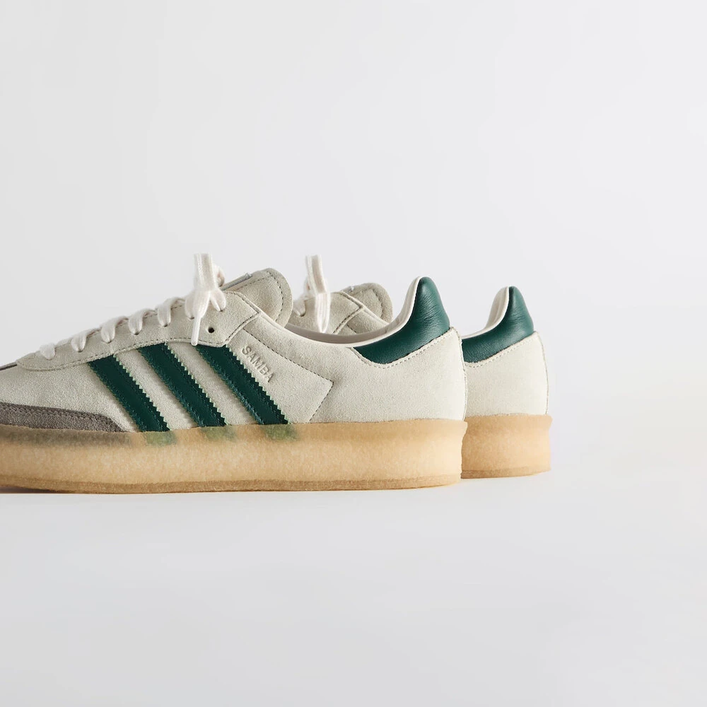 “Clarks 8th Street Samba” Beige Green