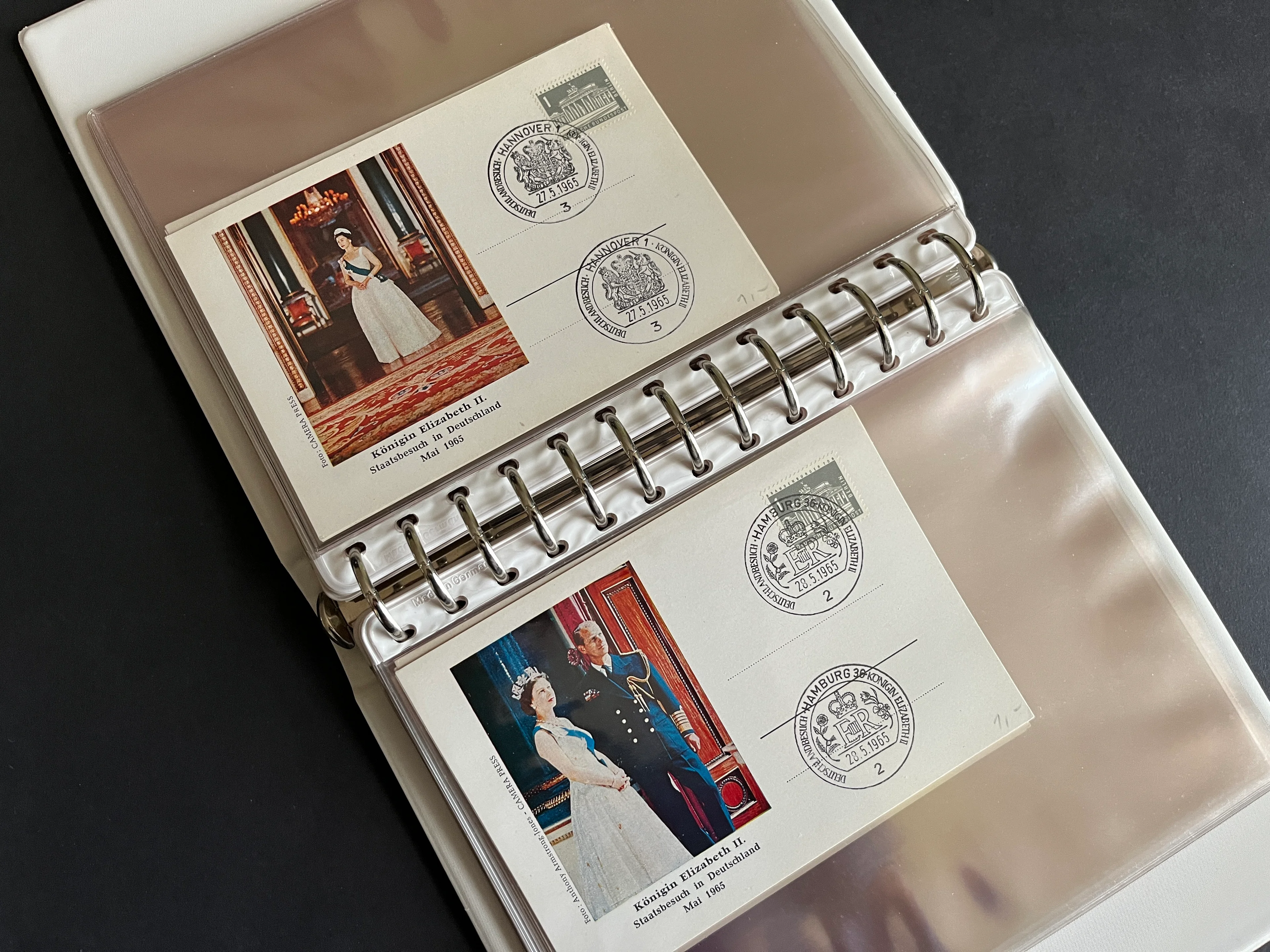 CP067 22 Postkarten "Berliner Stadtbilder" #140 Königin Elizabeth II 1965