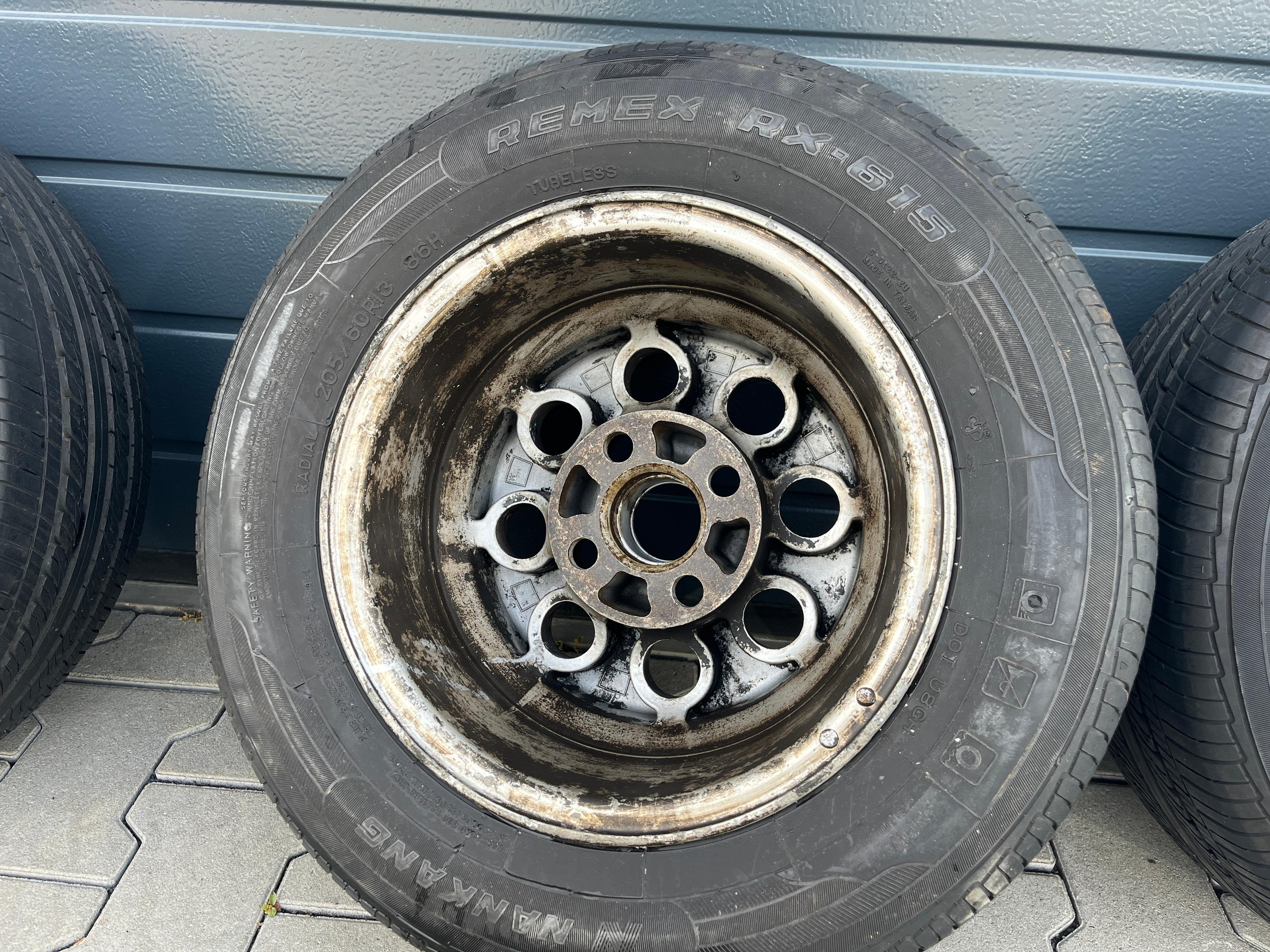 Ford Capri MKIII (1978-1984) Satz Aluminium Felgen "Käsloch" 7JX13FHAHe5