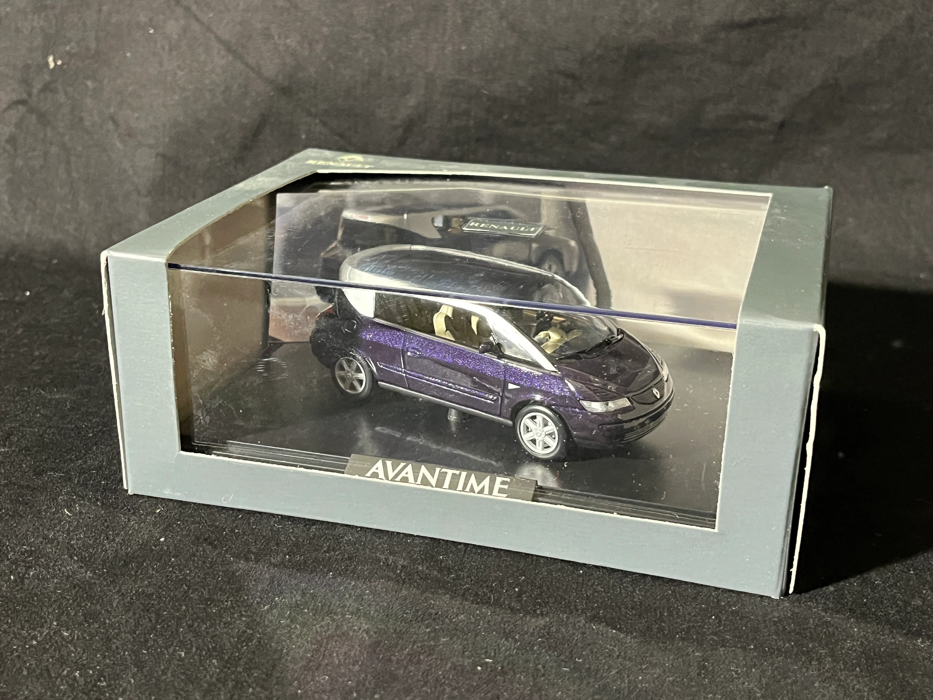 RENAULT Avantime Werbemodell der RENAULT DEUTSCHLAND AG 1:43 blau in OVP