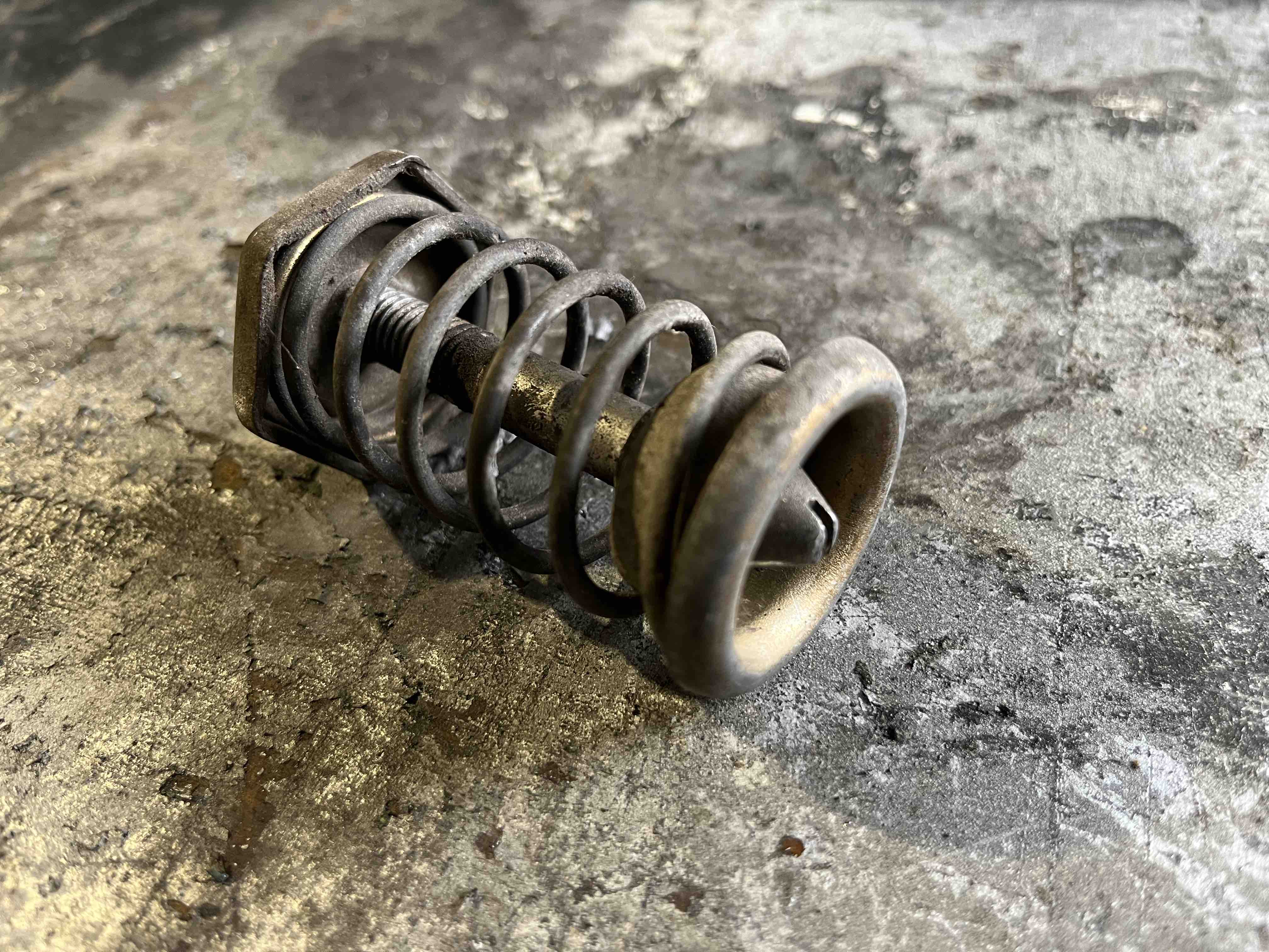 Ford Capri III (1978-1984) Haubenfeder Motorhaube