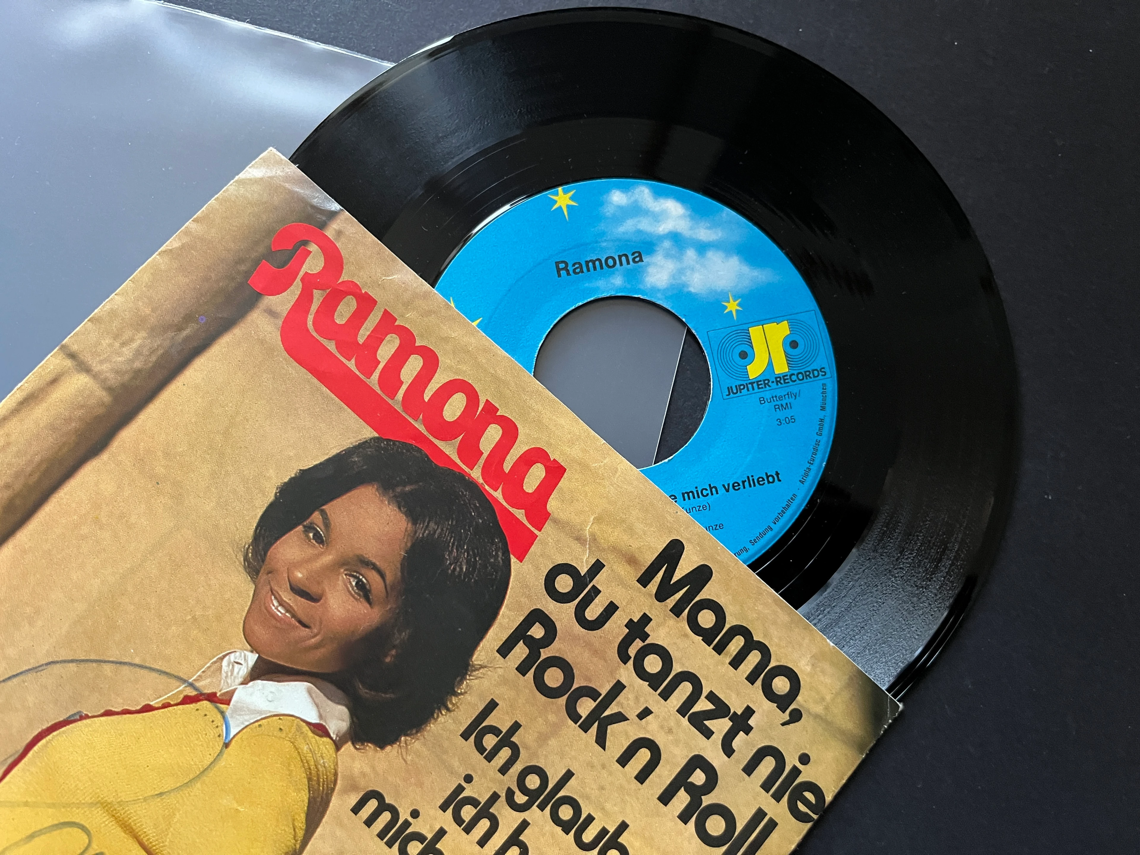 Single Ramona - Mama Du tanzt nie Rock´n Roll mit originalem Autogramm