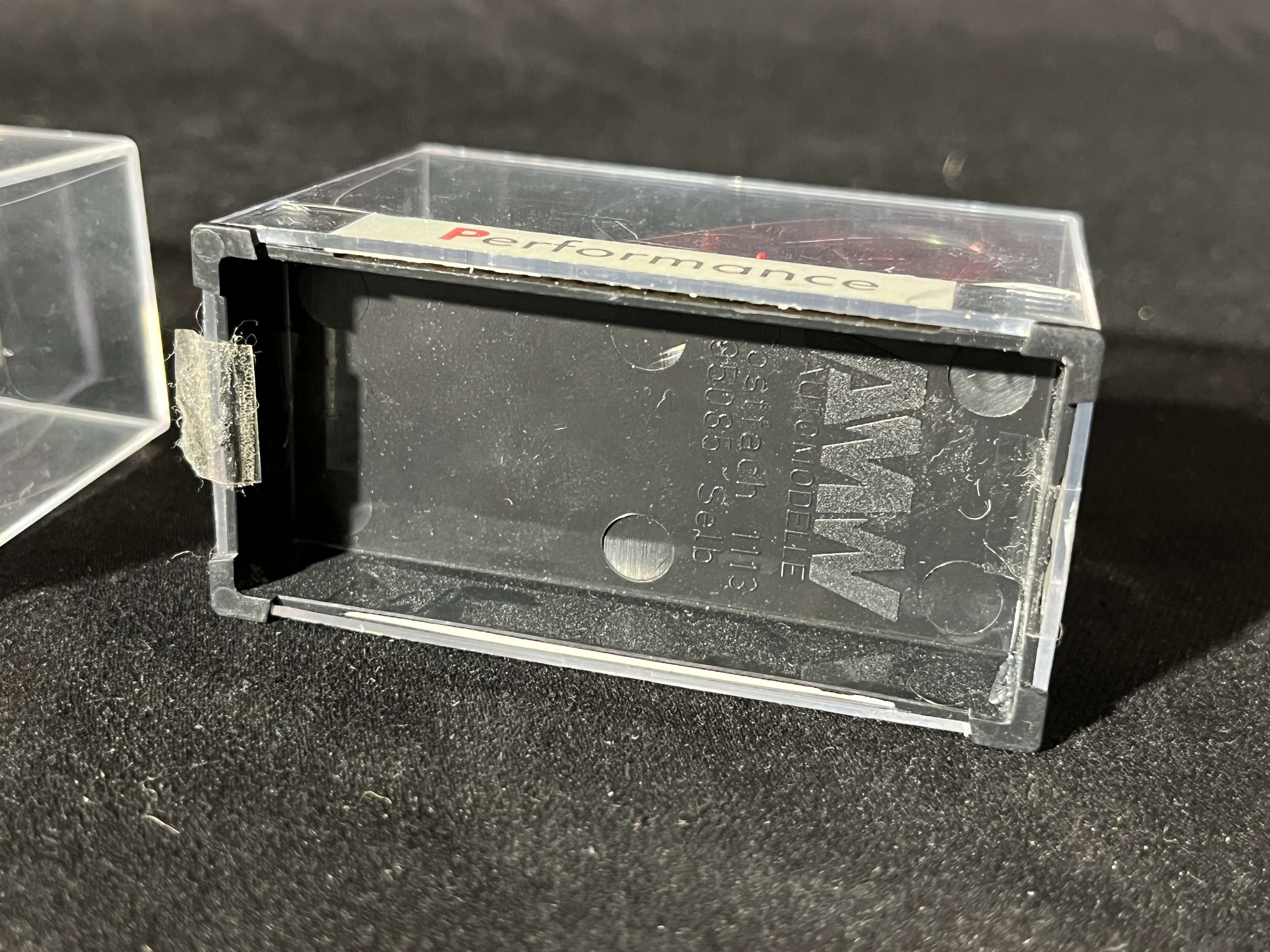 2 Stück Modelle AMW Volkswagen Lupo 1:87