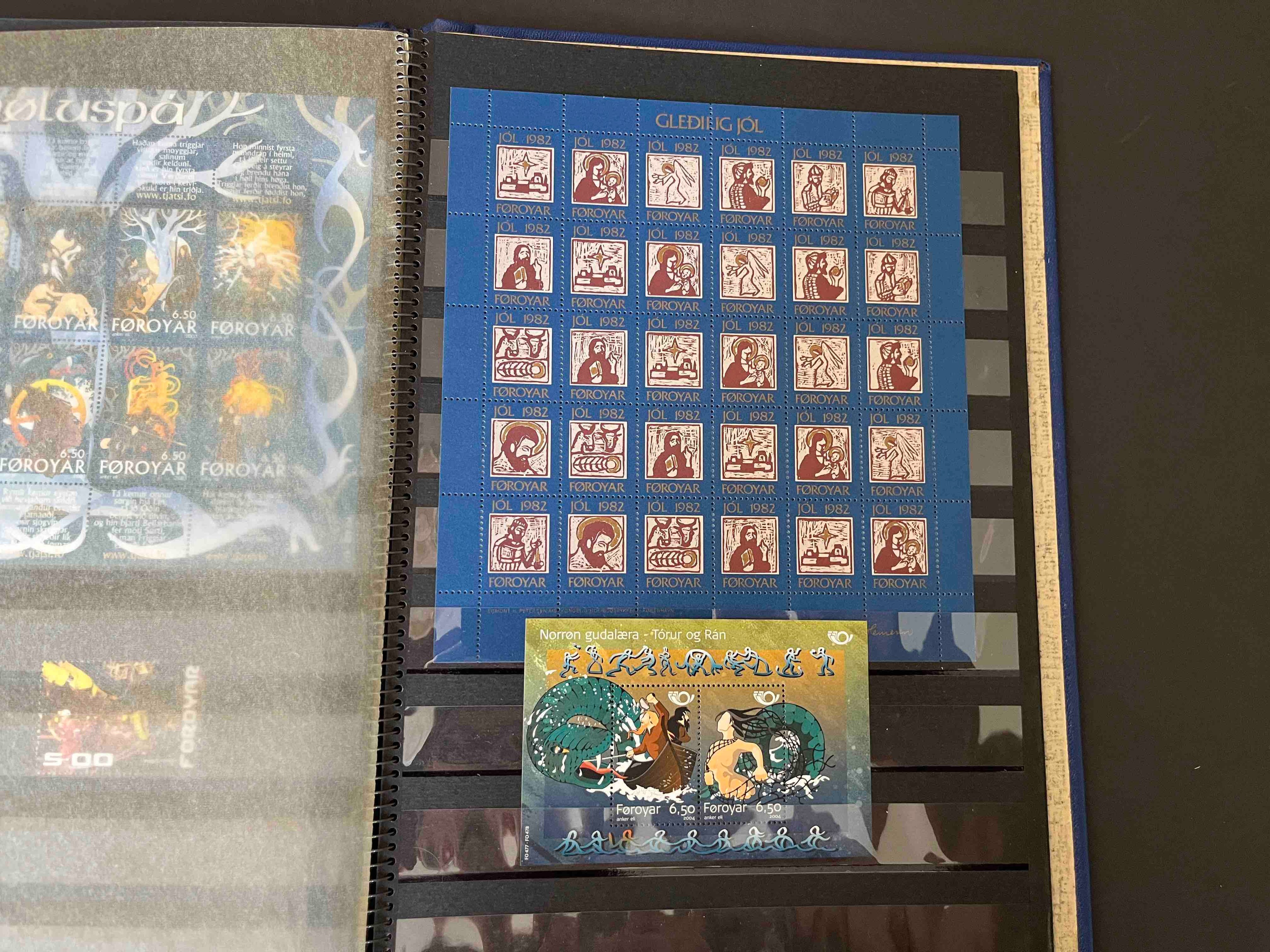 Briefmarken Album "Föroyar postfrisch "2000-2010"