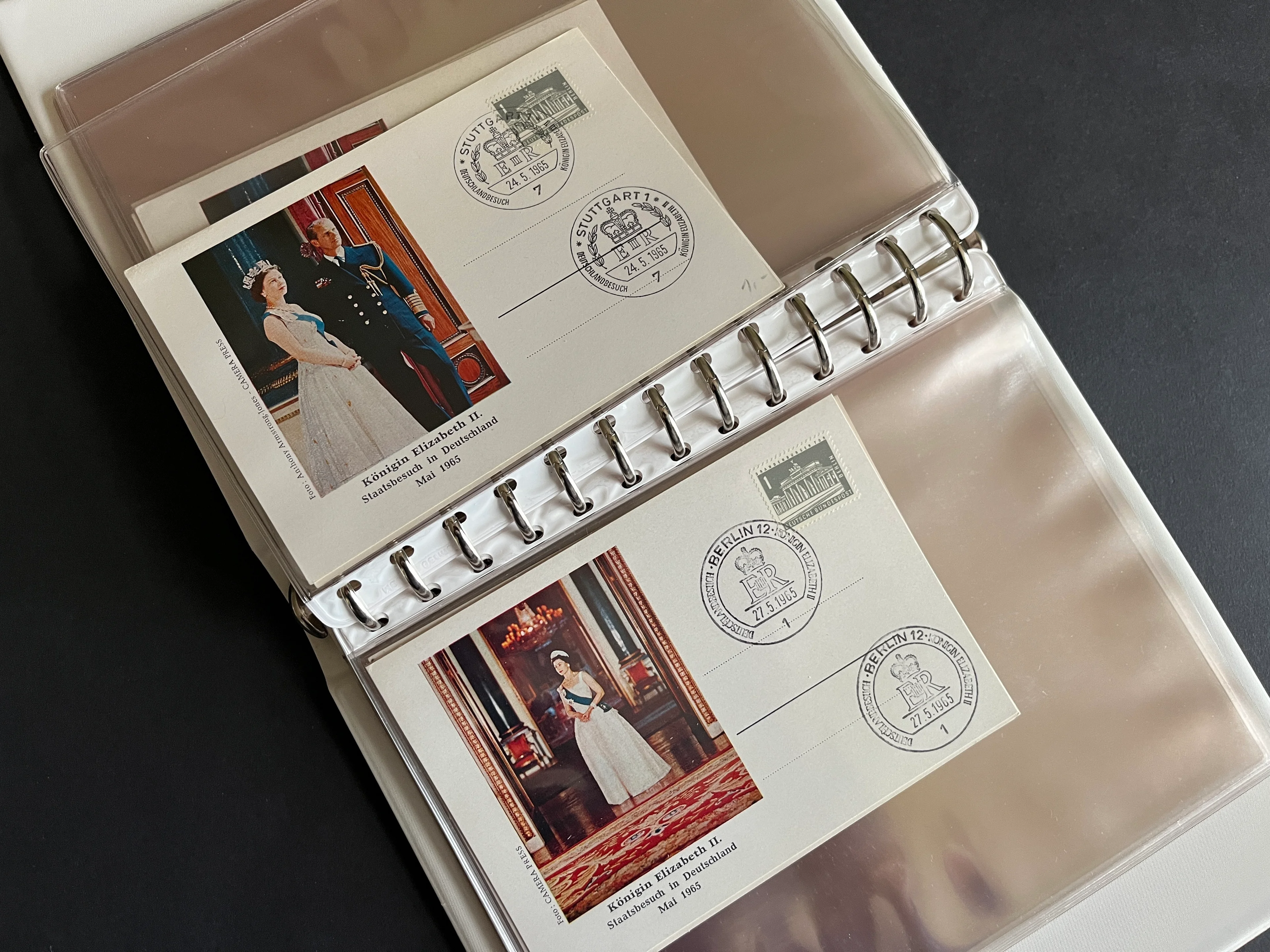 CP067 22 Postkarten "Berliner Stadtbilder" #140 Königin Elizabeth II 1965