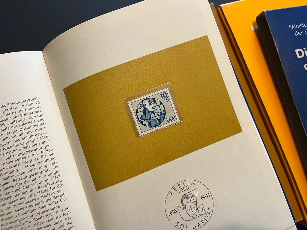 WP043 Die Postwertzeichen der Deutschen Post DDR 1985, 1986, 1990