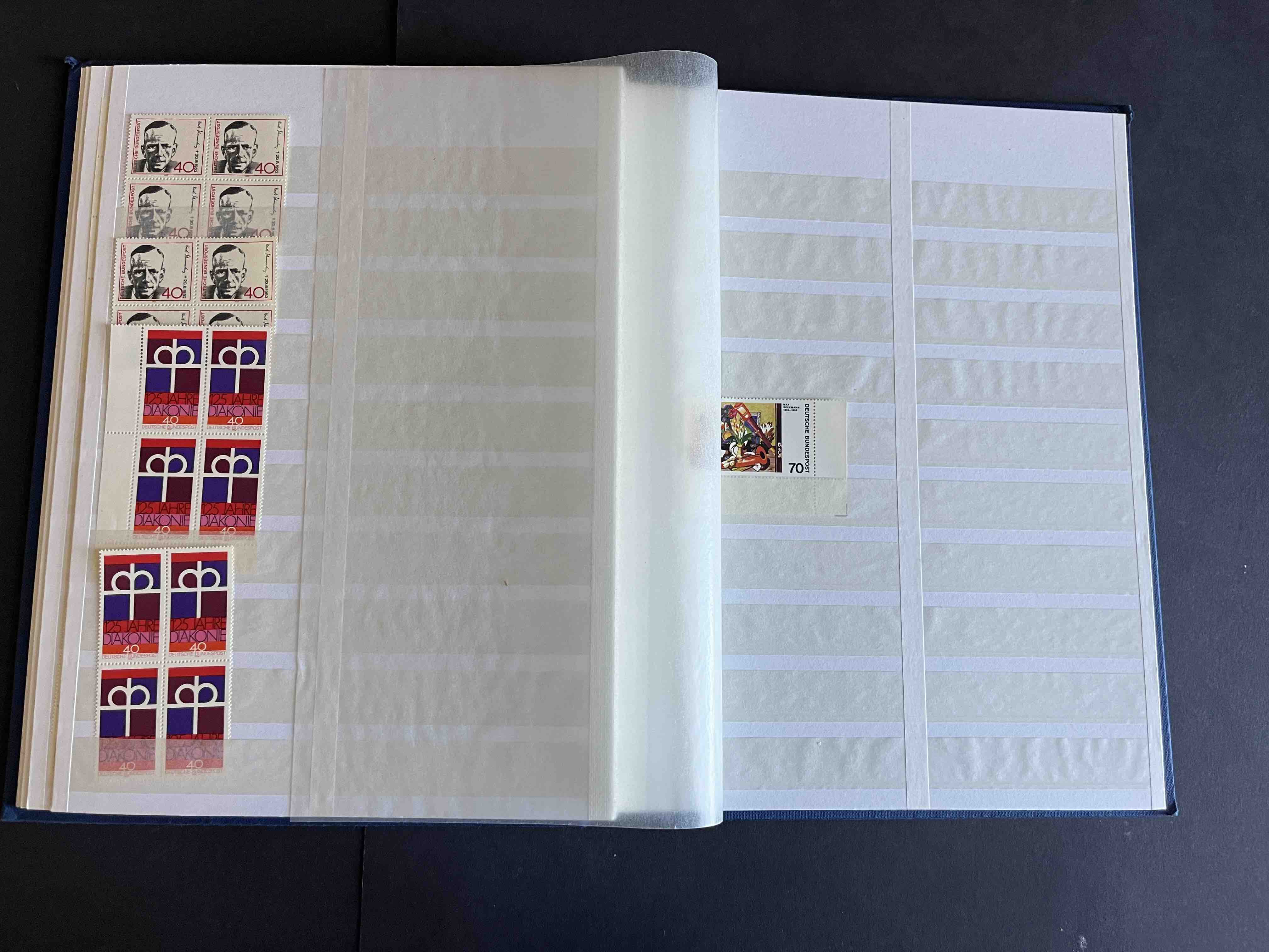 Briefmarken Album Bundesrepublik Deutschland  80er/90er Bogenteile postfrisch 0027