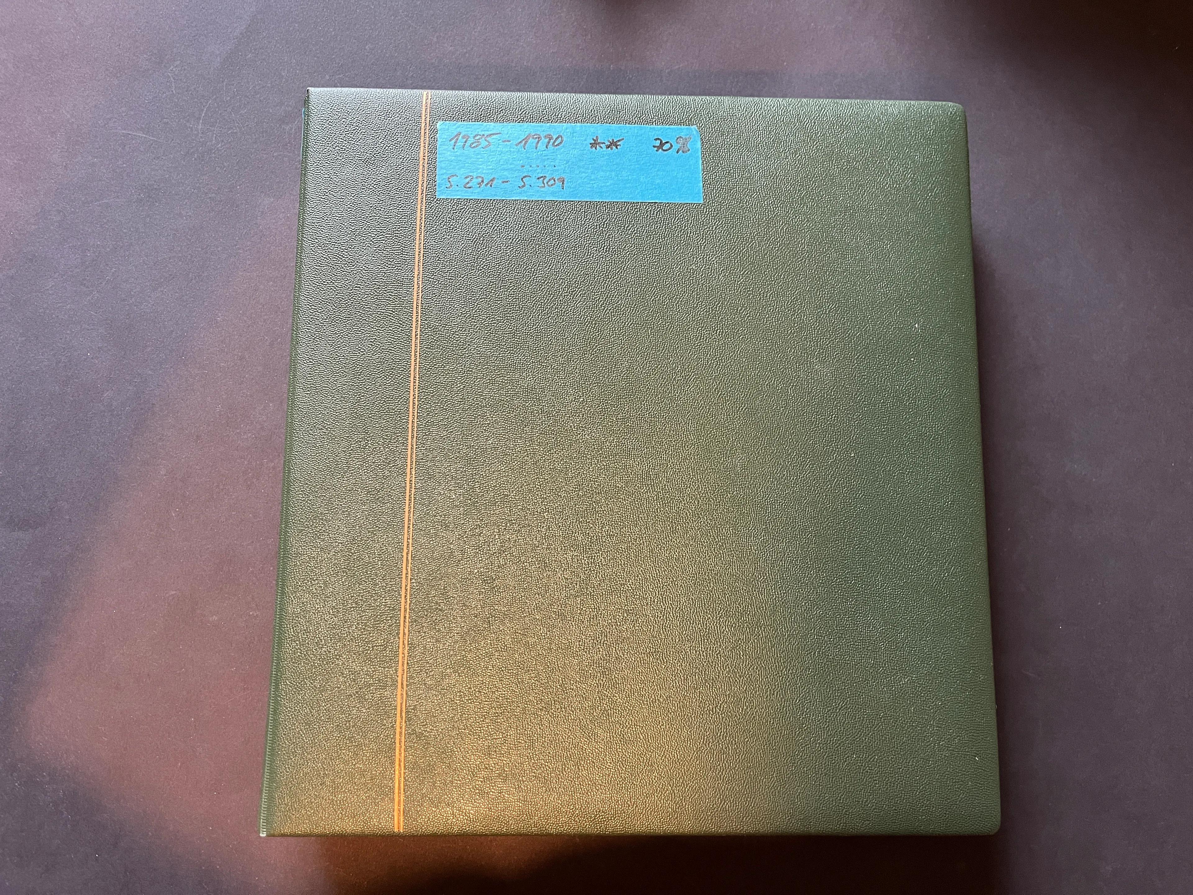 Briefmarken Vordruck-Album DDR 1985-1990 postfrisch 70% 0033