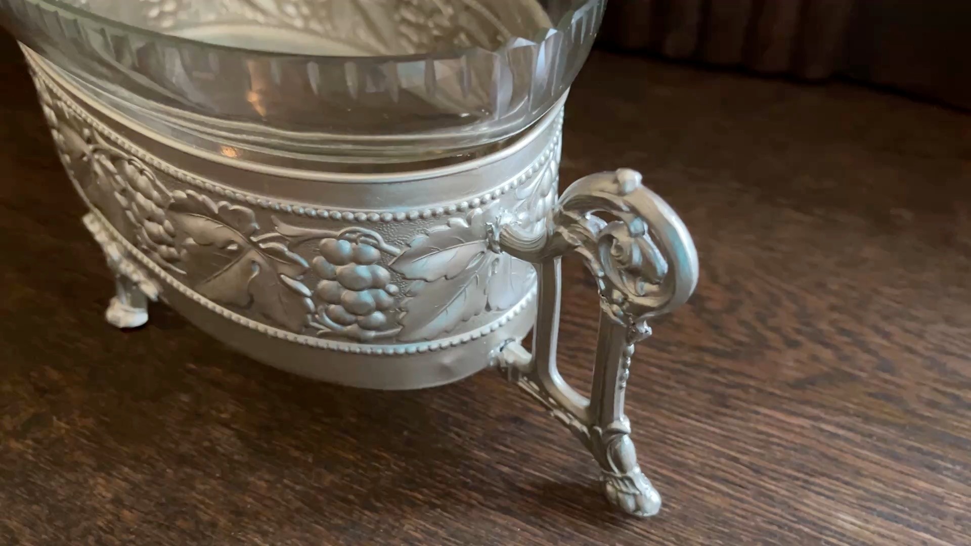 Obstschale Jugendstil "Trauben und Blätter" ca. 1920er Jahre