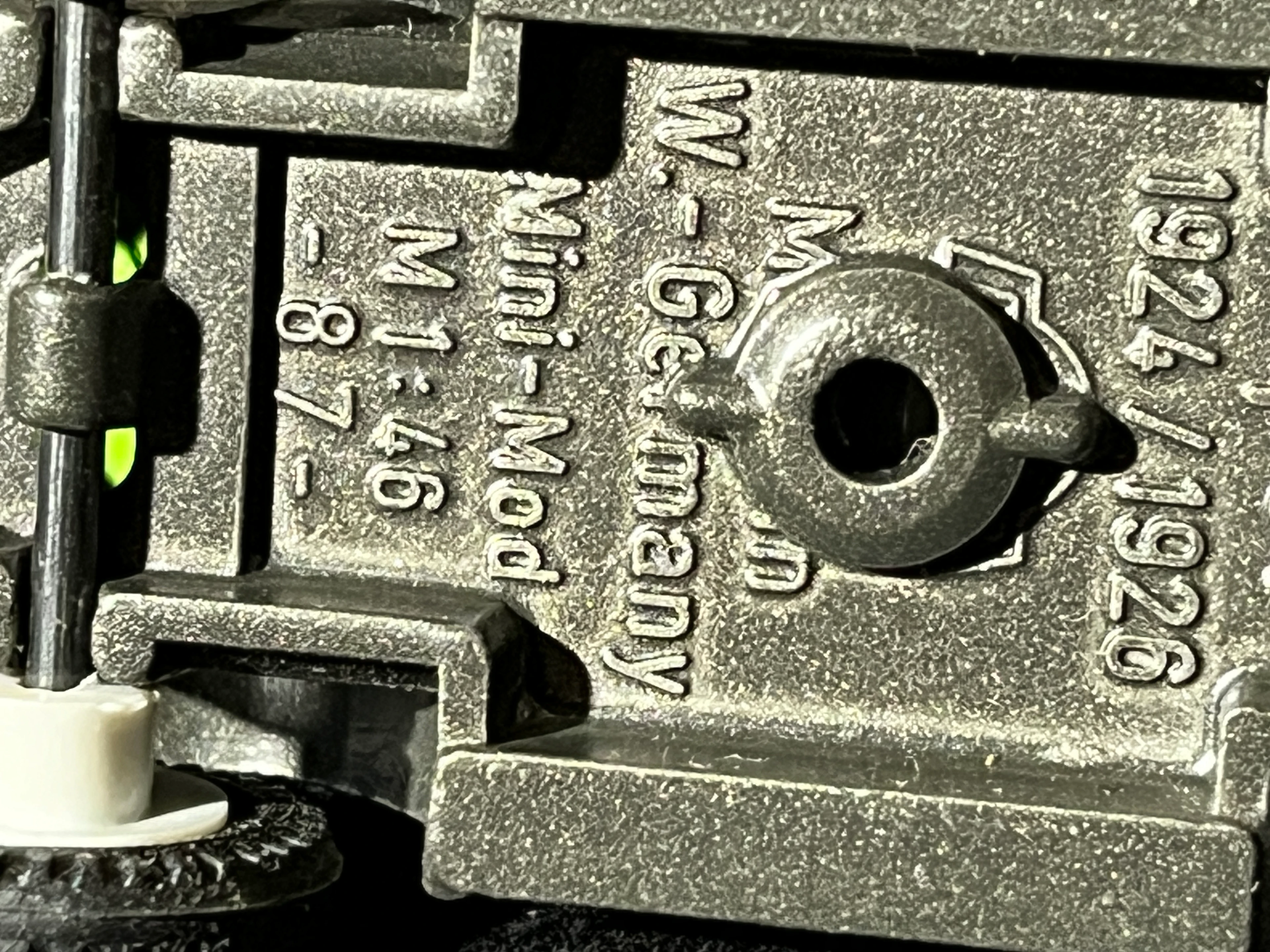 GAMA Opel 1924/1926 Mini Modell #967/977 1:46 grün