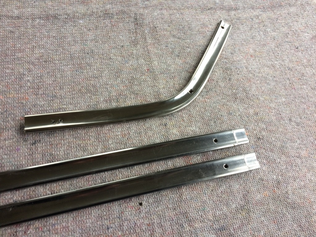 FORD Thunderbird 1965-66 Satz Zierleisten OEM