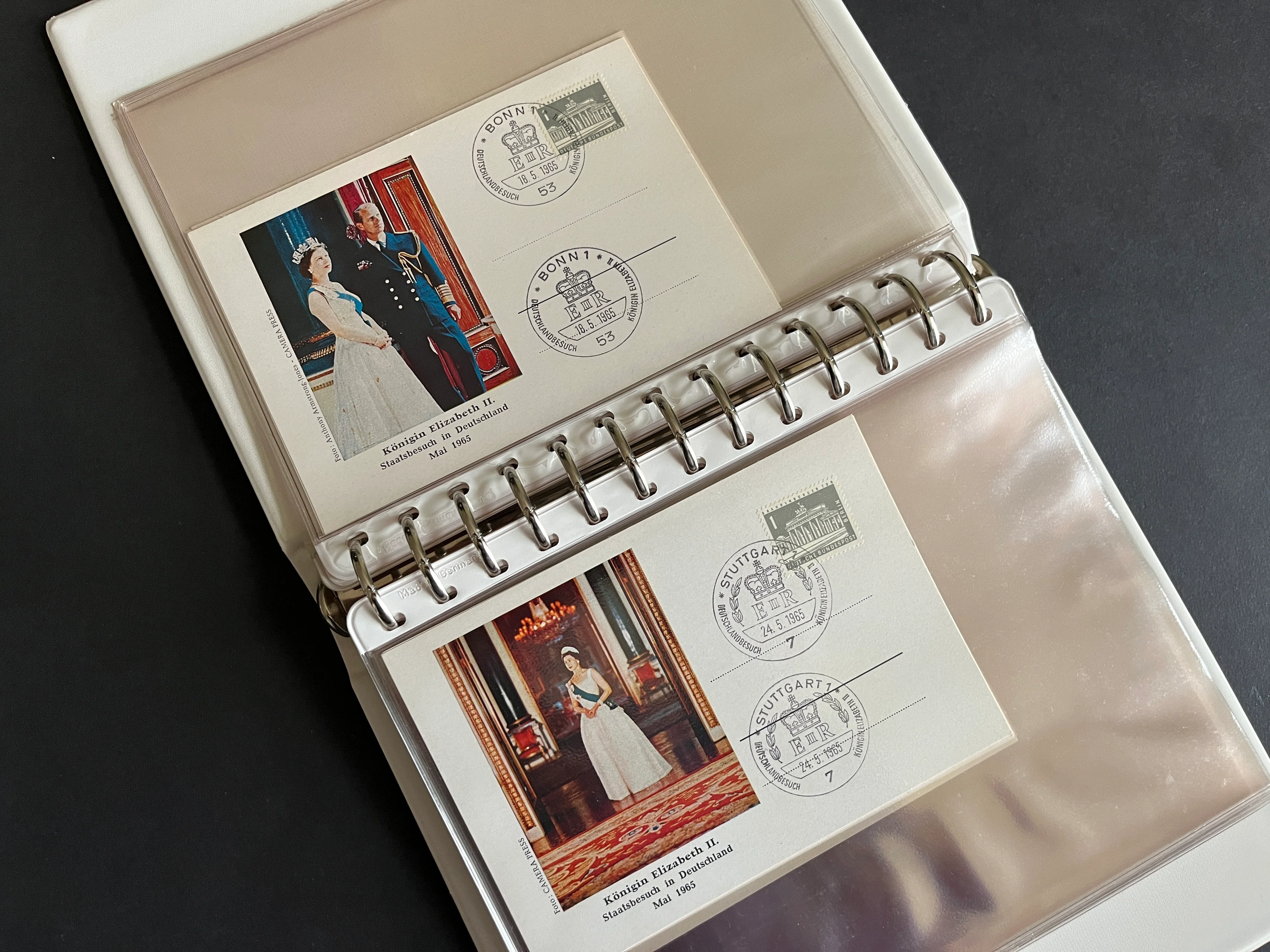 CP067 22 Postkarten "Berliner Stadtbilder" #140 Königin Elizabeth II 1965