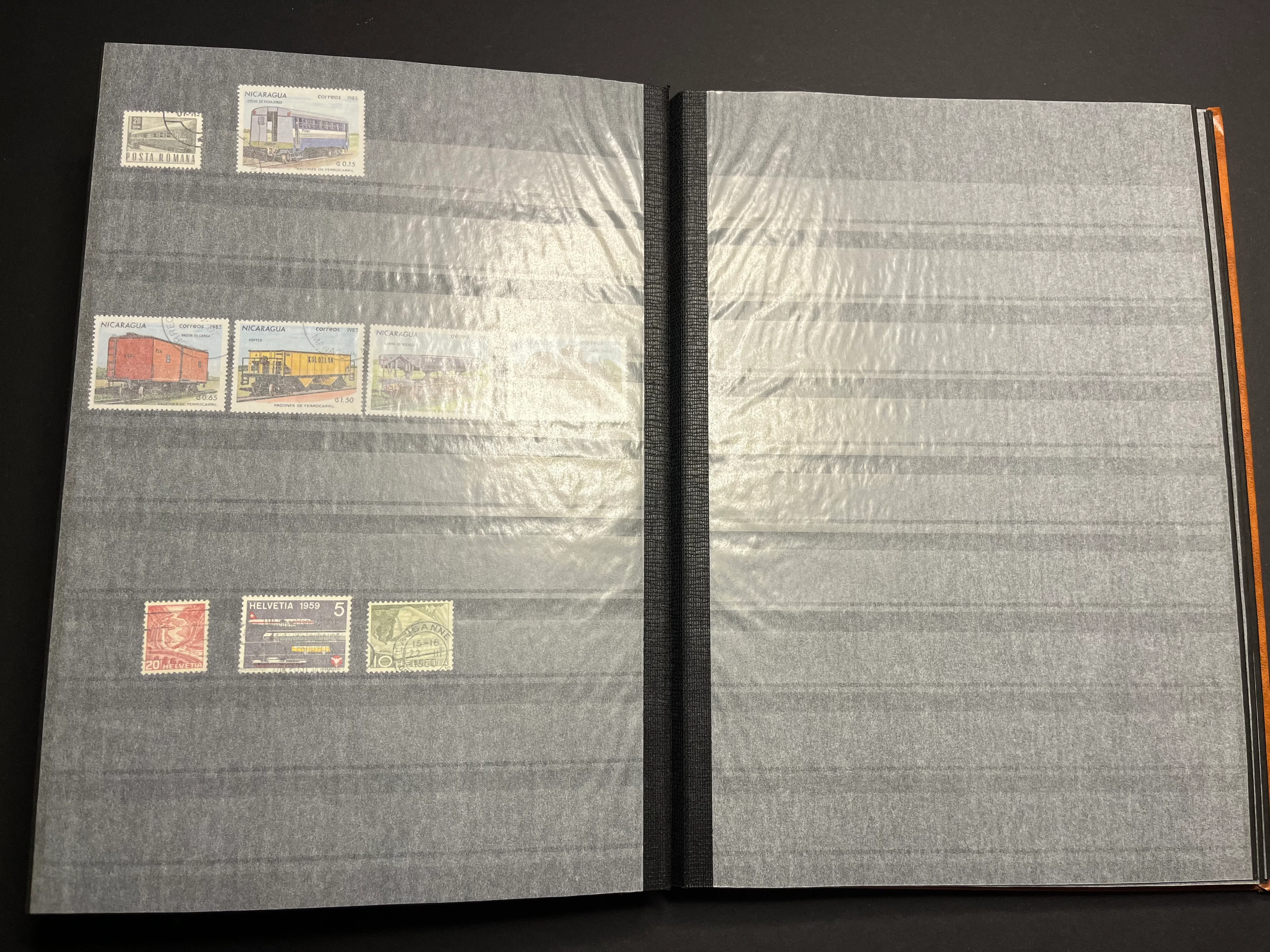 Briefmarken Album Motive Eisenbahn 023