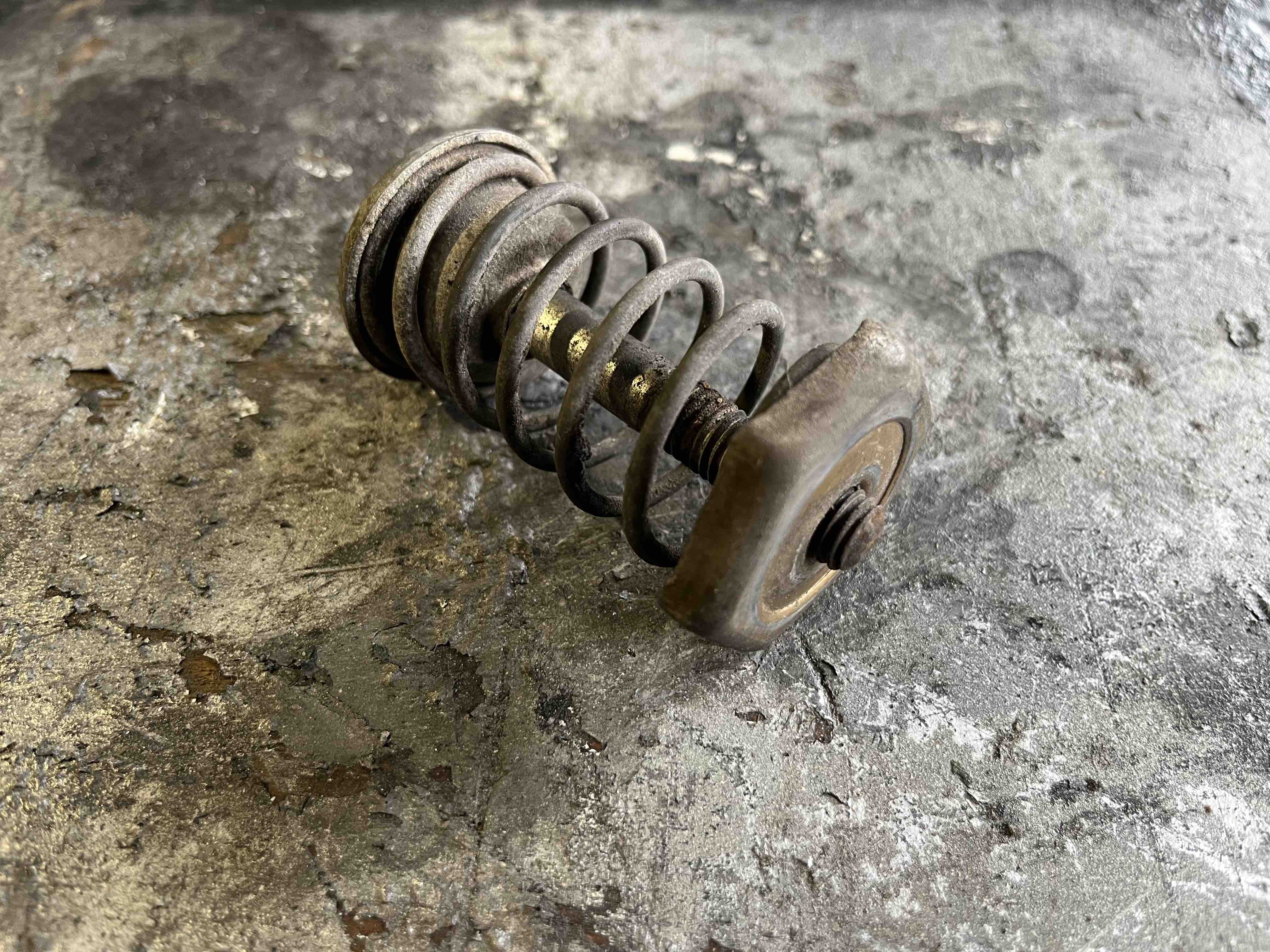 Ford Capri III (1978-1984) Haubenfeder Motorhaube