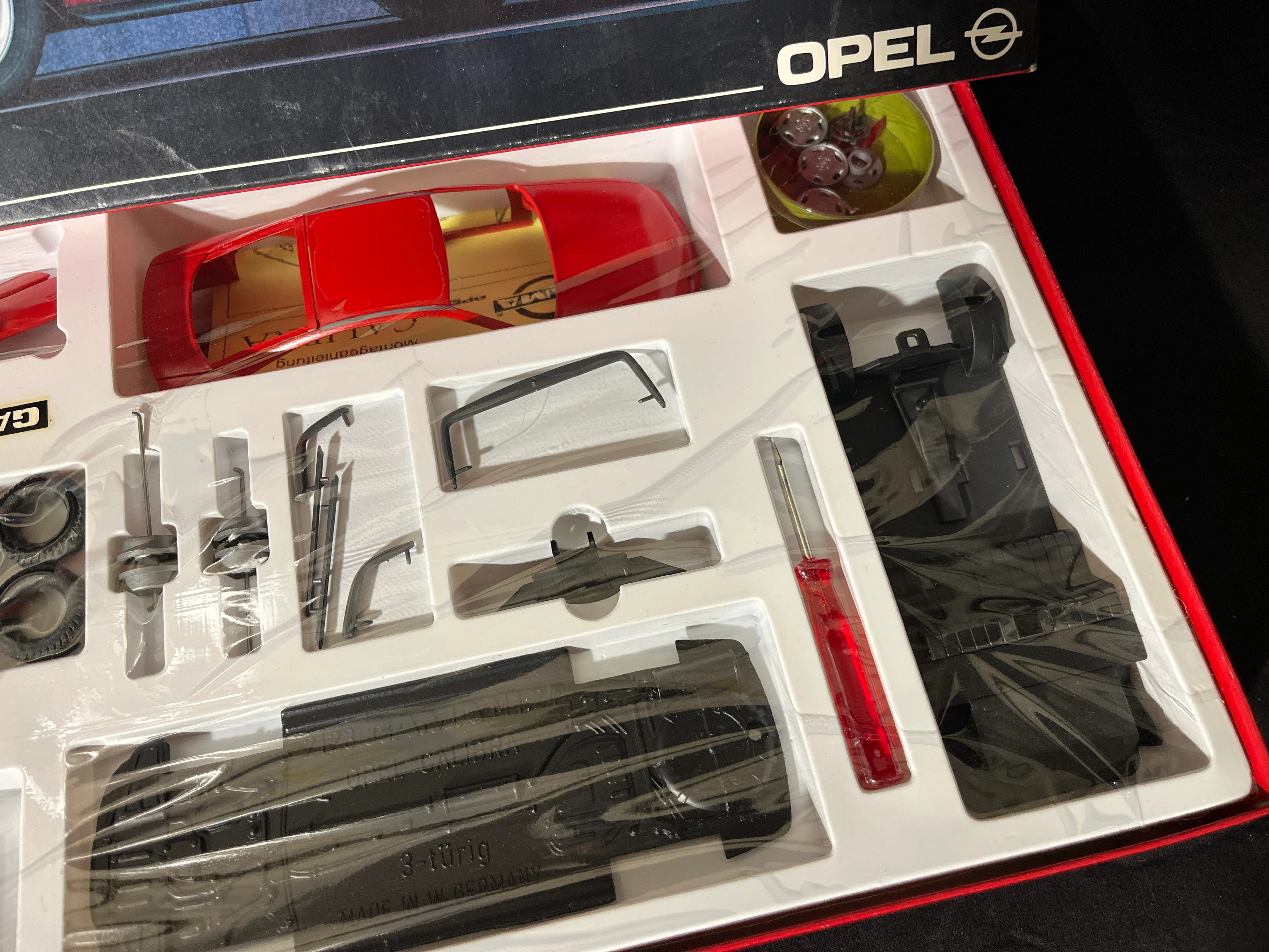 GAMA Bausatz 1:25 Opel Calibra