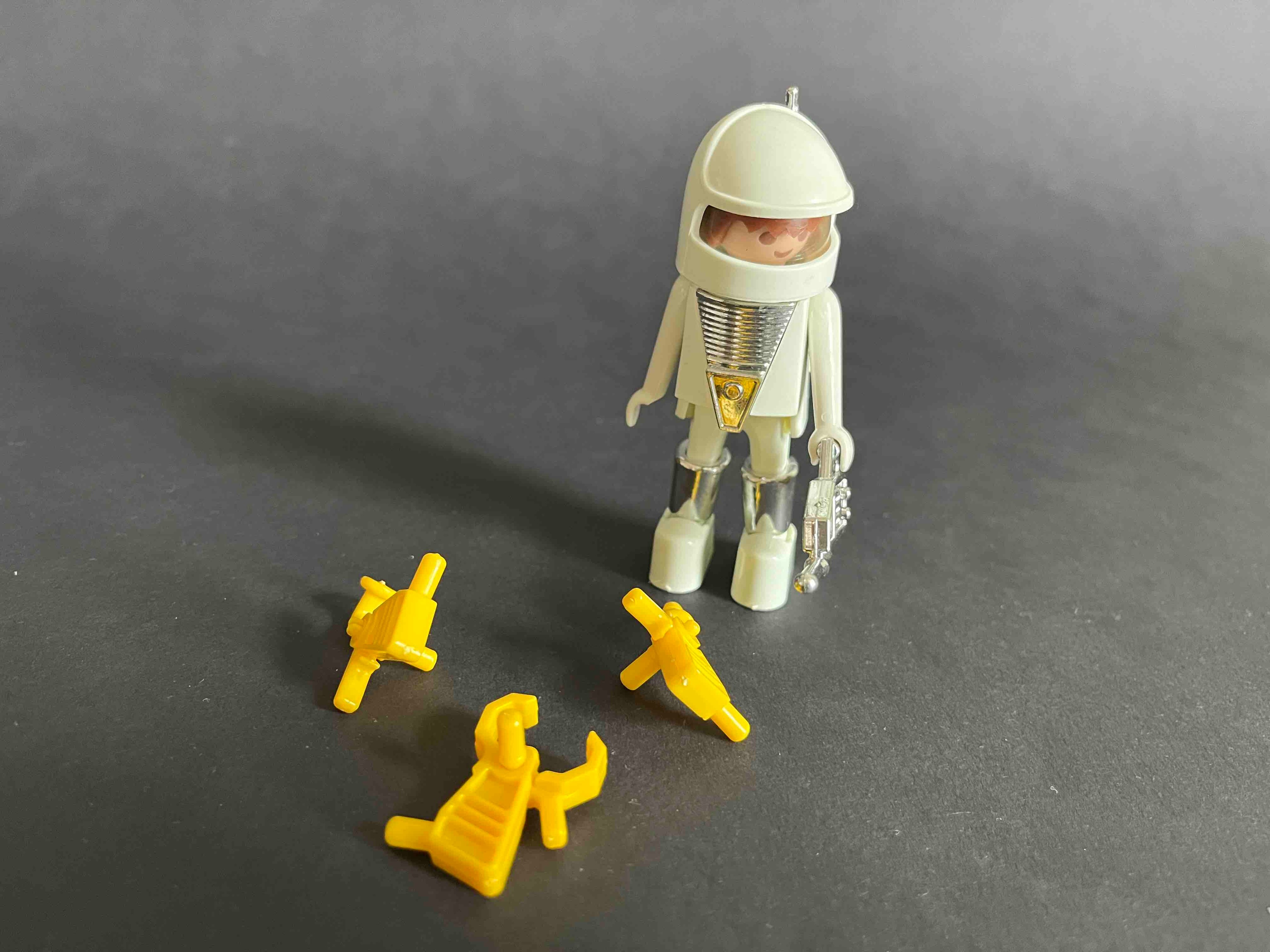 Playmobil 3320 Astronaut (1993)