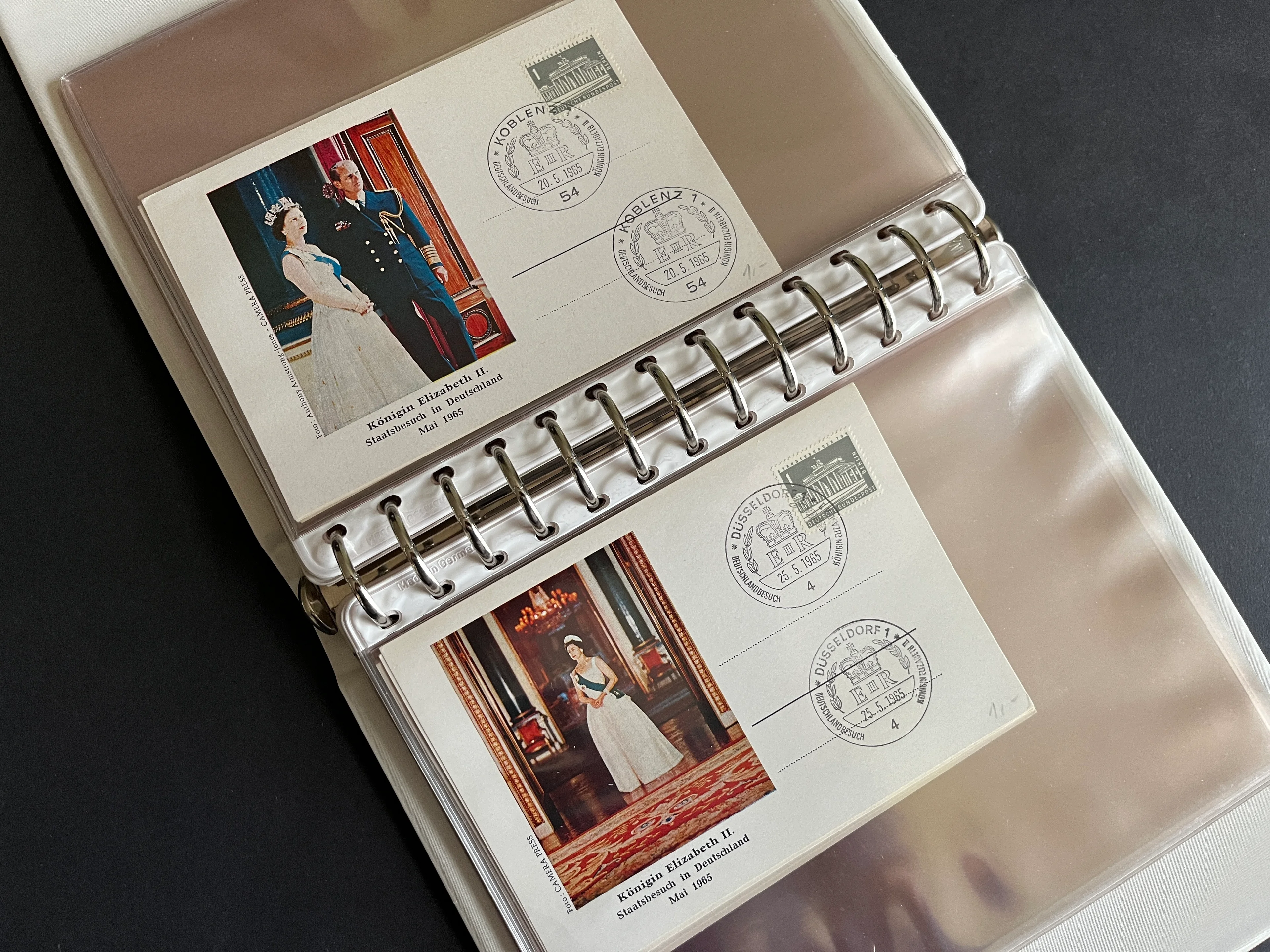 CP067 22 Postkarten "Berliner Stadtbilder" #140 Königin Elizabeth II 1965