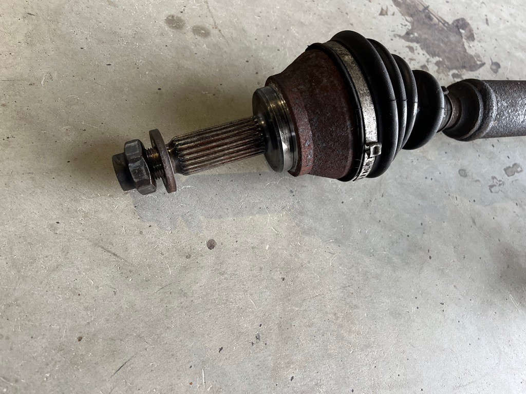 Ford Escort MKIV (1986-1989) Antriebswellen RH und LH