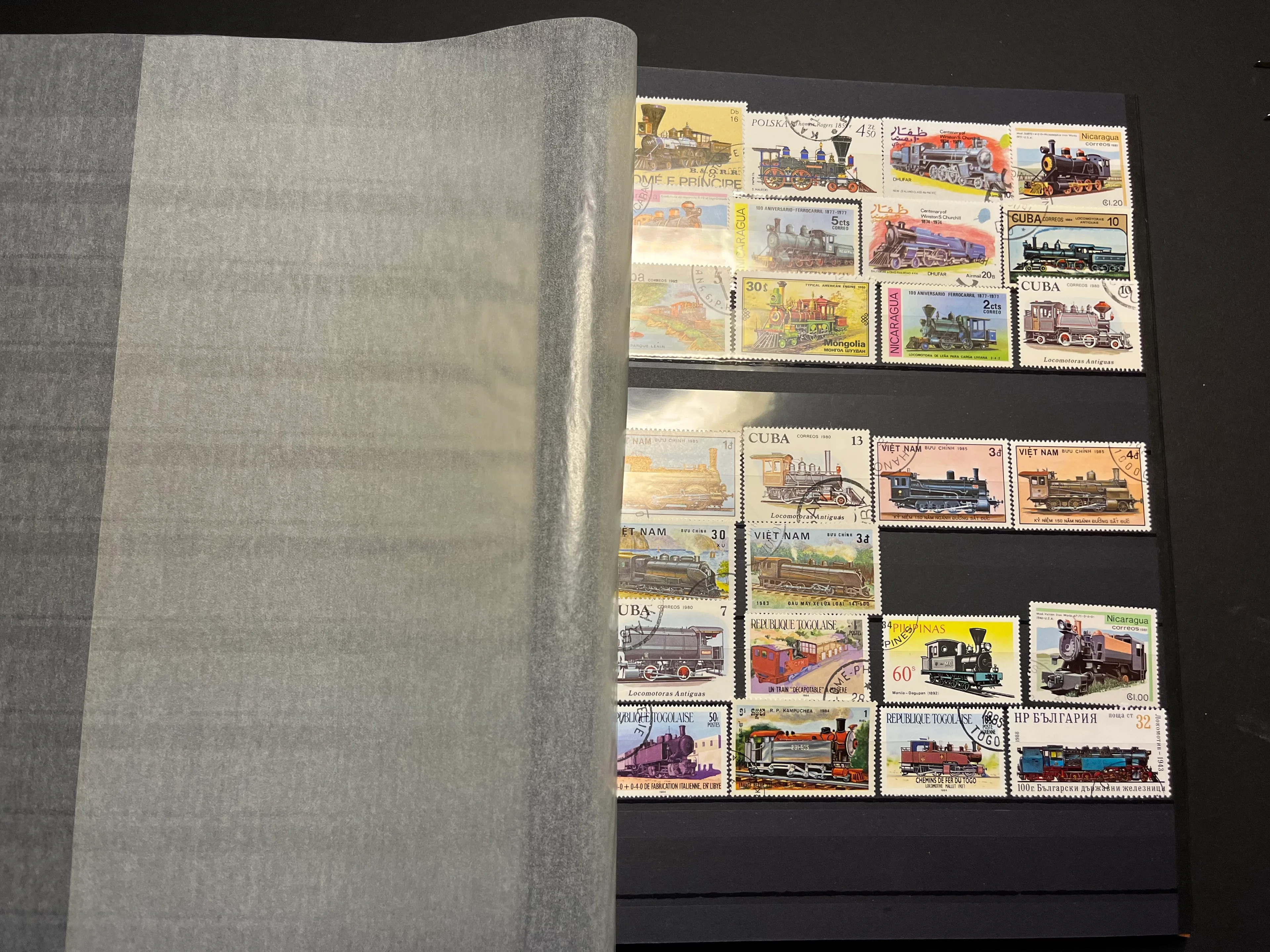 Briefmarken Album Motive Eisenbahn 023