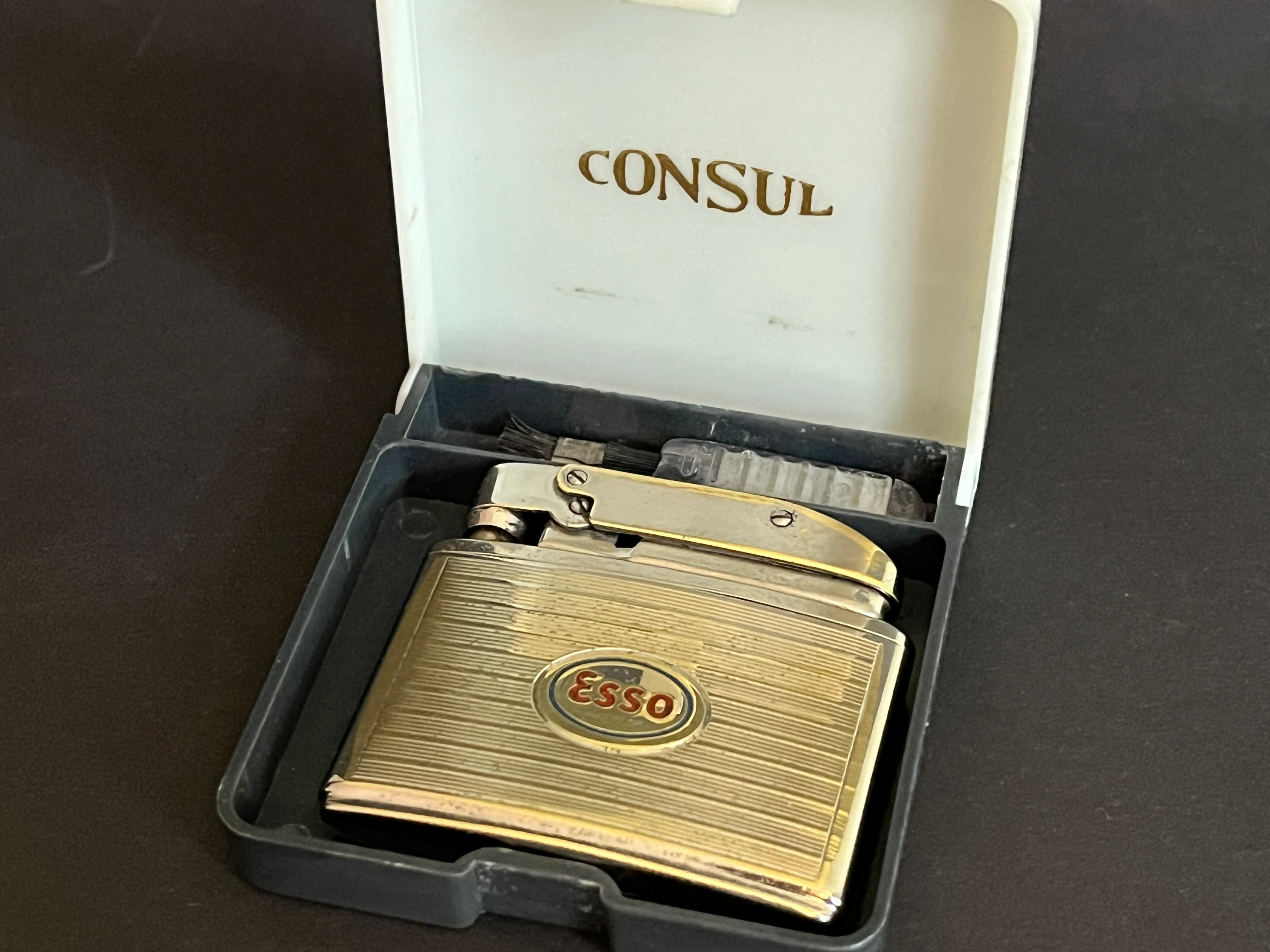 CONSUL Benzinfeuerzeug 60er Jahre ESSO Werbemittel