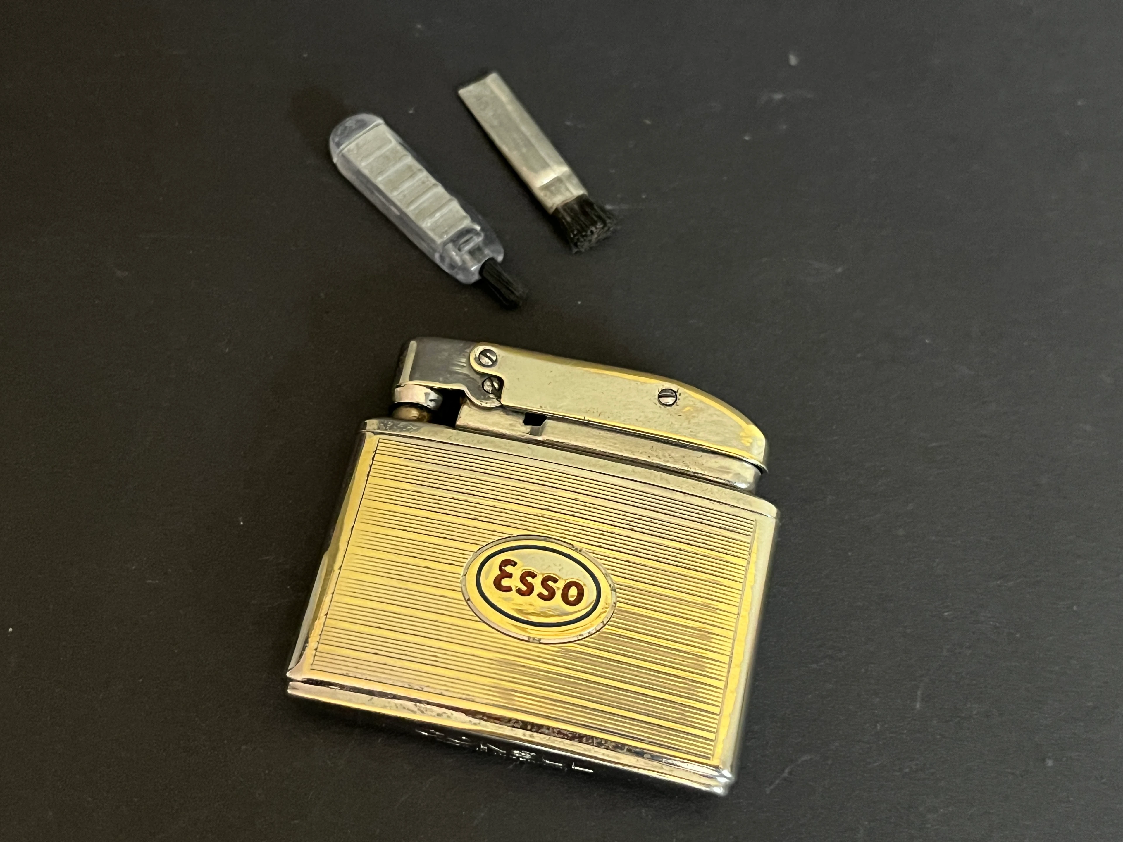 CONSUL Benzinfeuerzeug 60er Jahre ESSO Werbemittel