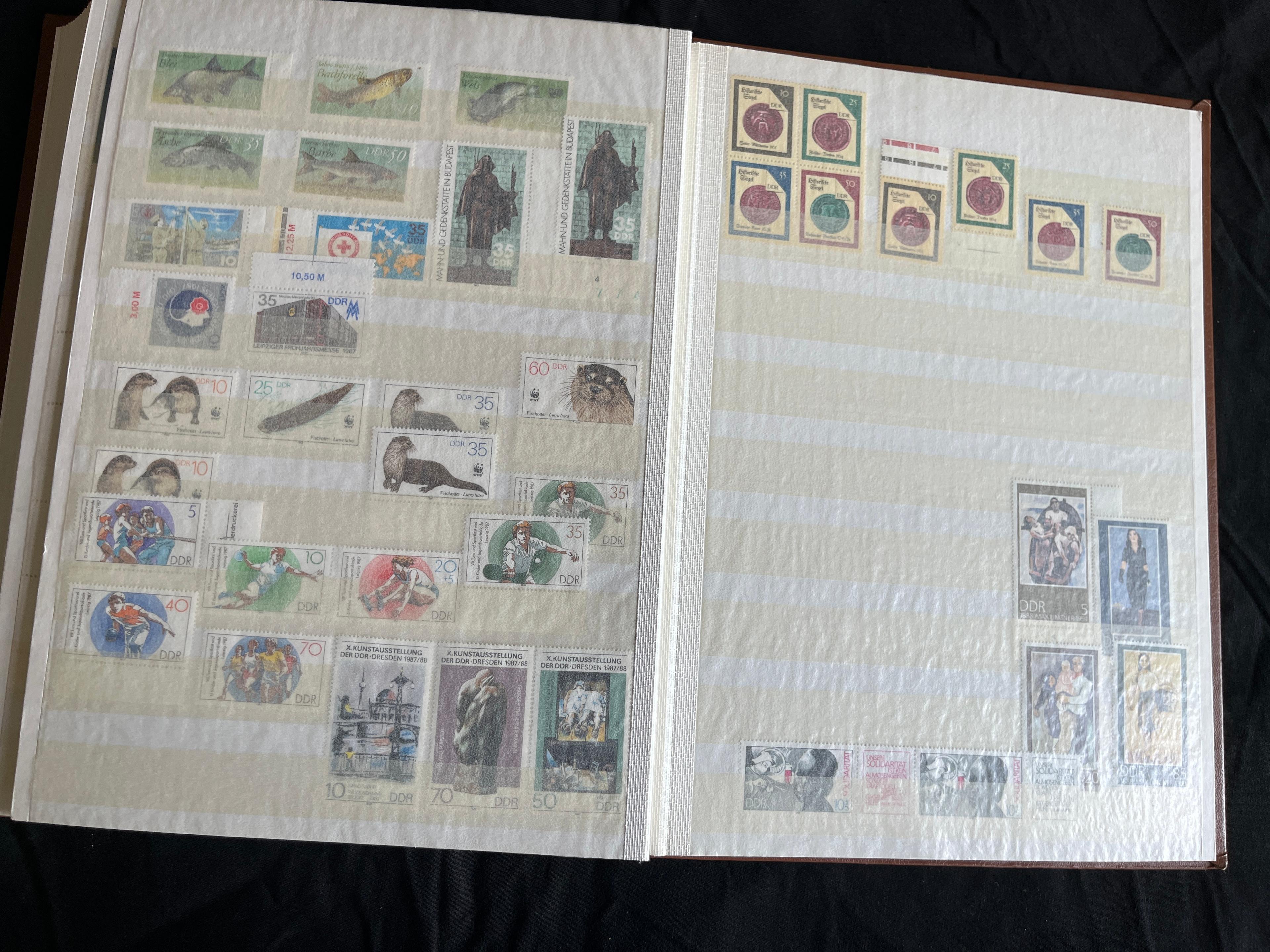 Briefmarken Album "DDR Blöcke und Einzelmarken" viele Randstücke 008