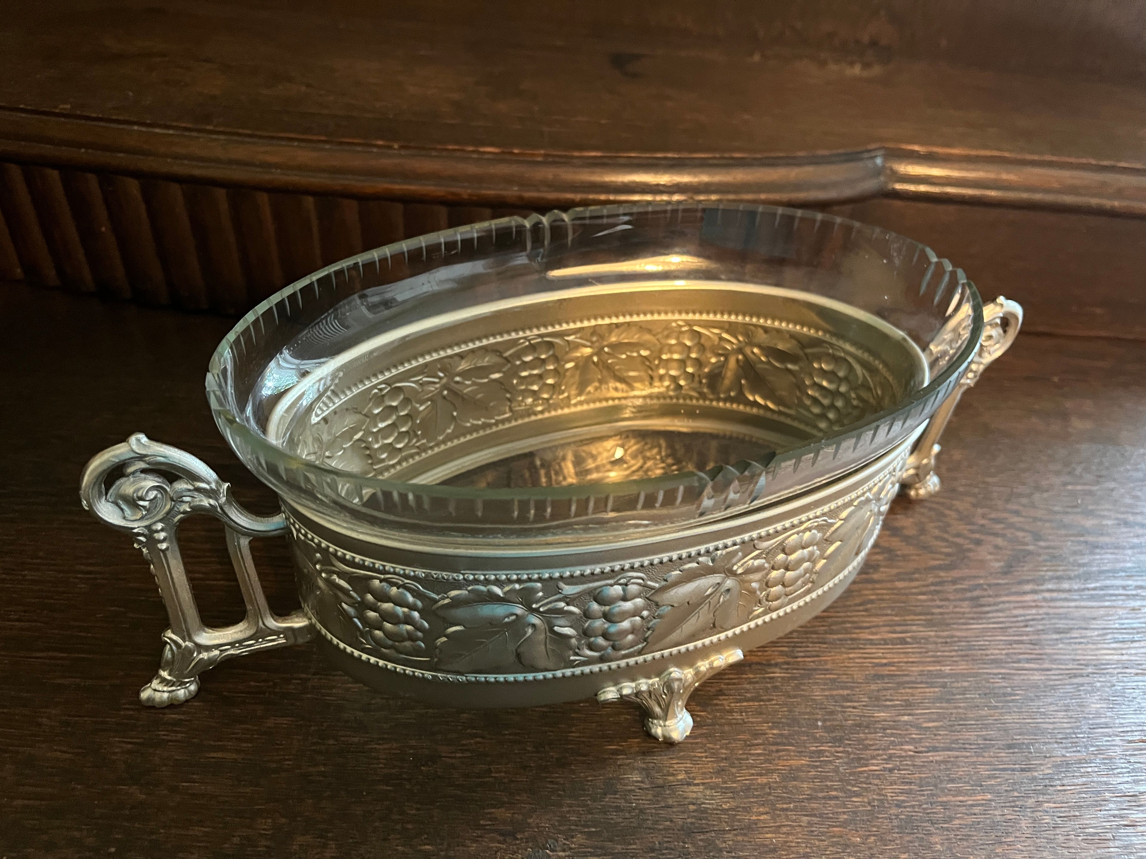 Obstschale Jugendstil "Trauben und Blätter" ca. 1920er Jahre