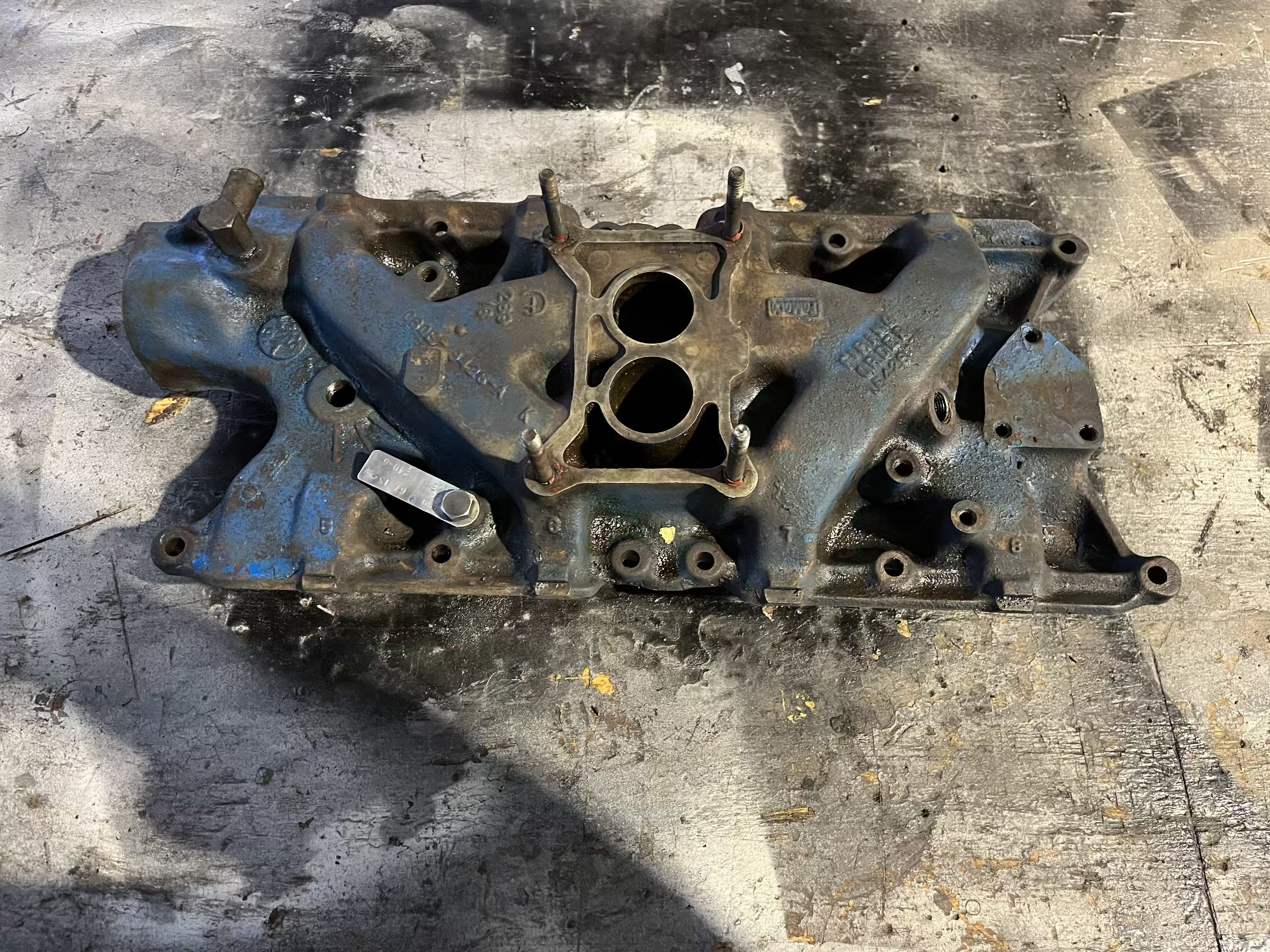 FORD Mustang 1966 Intake Manifold Ansaugspinne 1967/2V OEM inkl. Tag